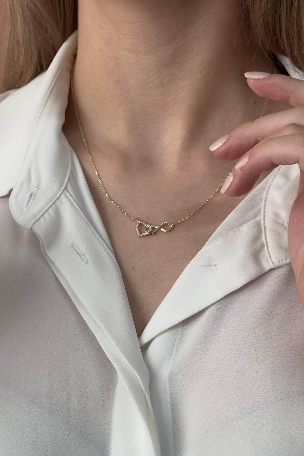 14 Ayar Altın Sonsuzluk Zirkon Taş Kalpli Kolye