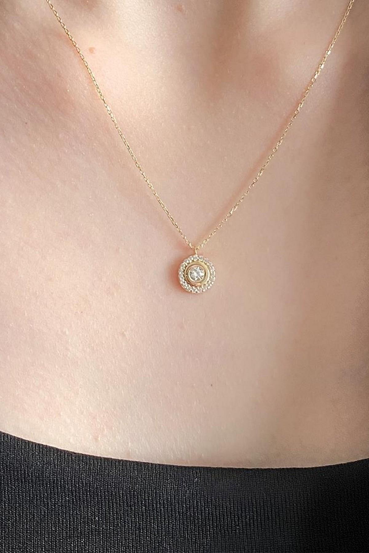 8 Ayar Altın Zirkon Taşlı Kolye