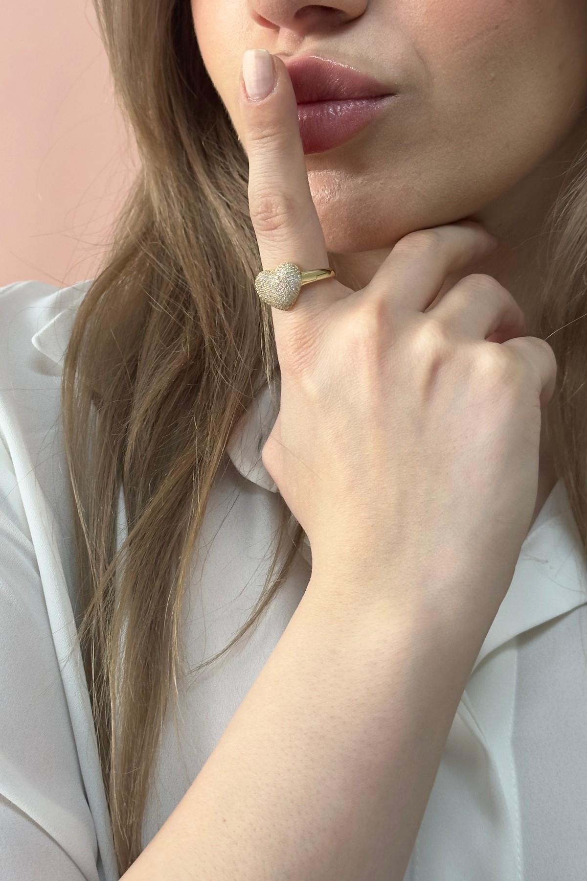 14 Ayar Altın Zirkon Taş Kalpli Yüzük