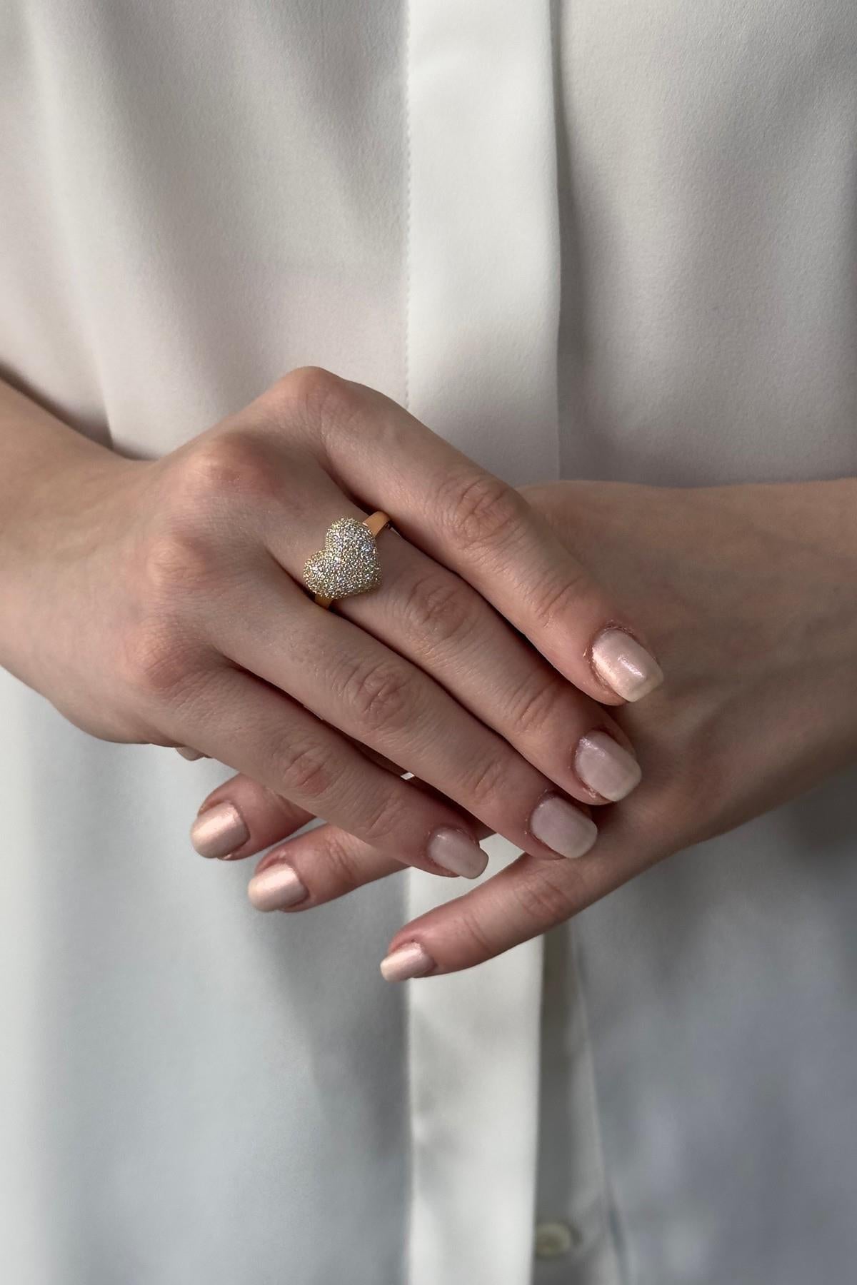 14 Ayar Altın Zirkon Taş Kalpli Yüzük