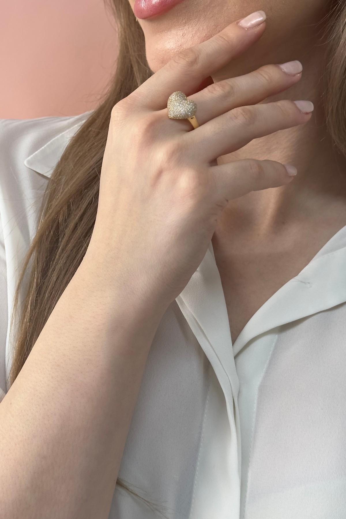 14 Ayar Altın Zirkon Taş Kalpli Yüzük