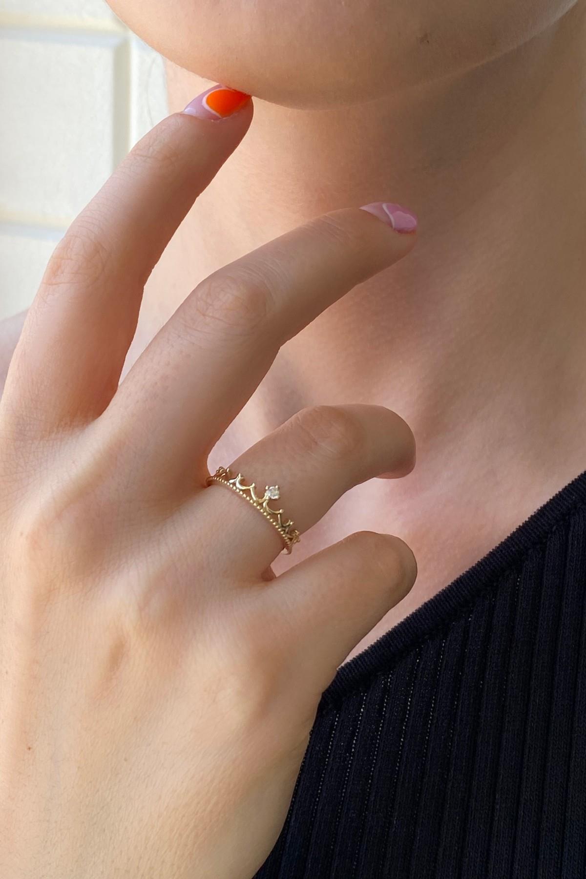 14 Ayar Altın Taşlı Taç Yüzük