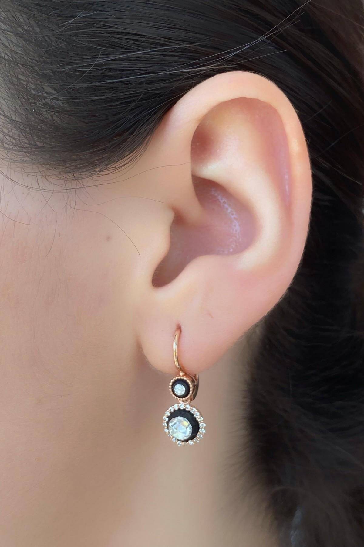 8 Ayar Altın 0,74 Ct Elmas Kadın Küpe