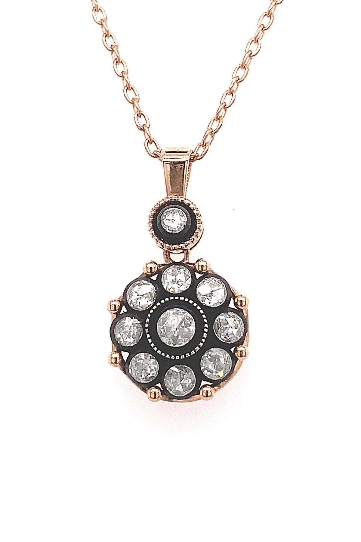 8 Ayar Altın 0,43 Ct Elmas Çiçek Modelli Kadın Kolye