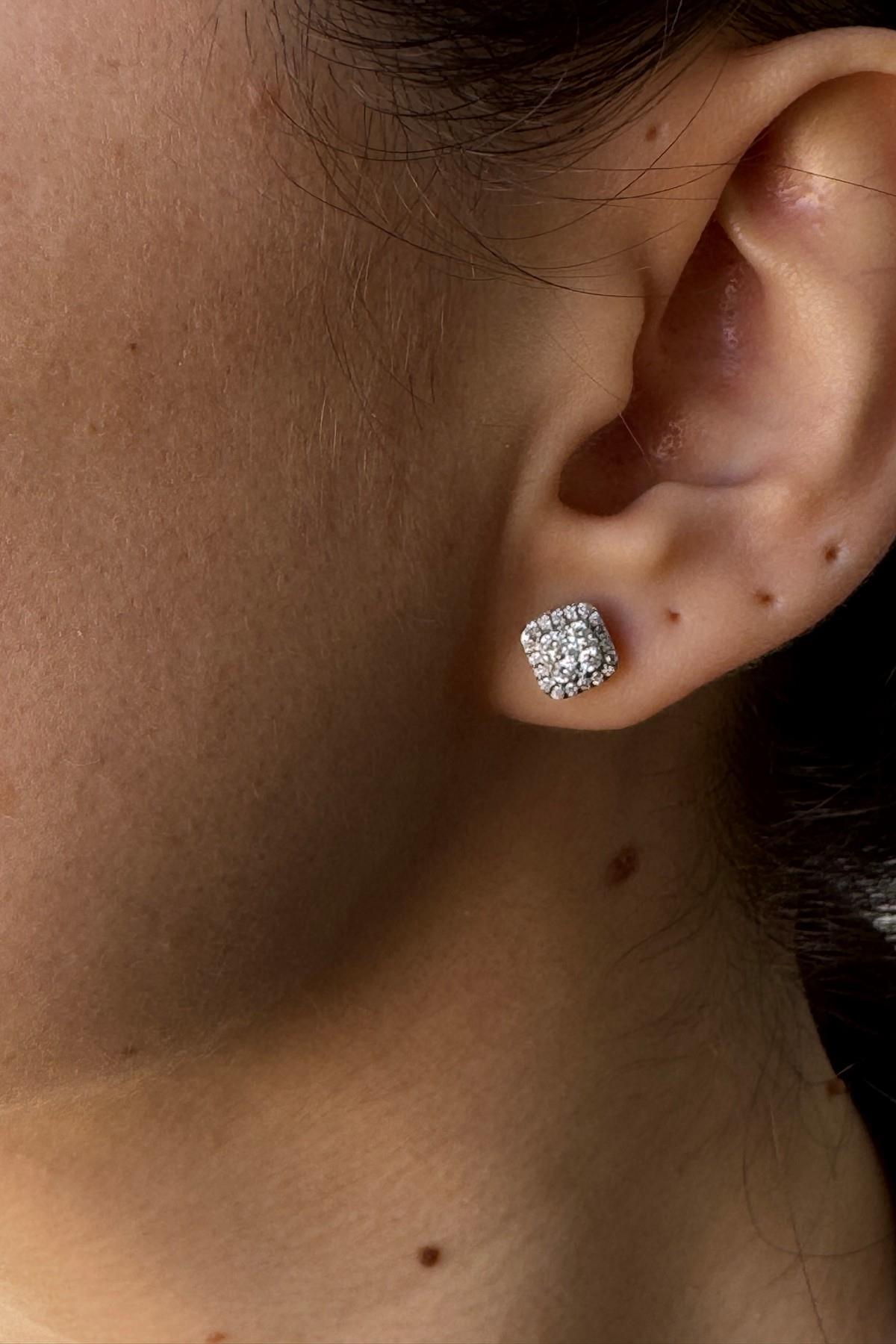 14 Ayar Altın 0,36 Karat Harmony Pırlanta Küpe