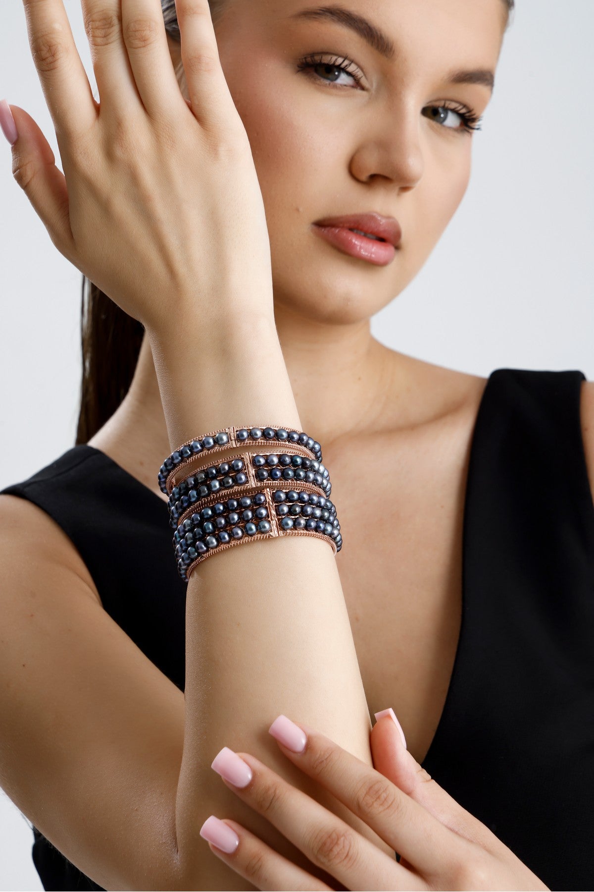 Çift Sıra Doğal Siyah İnci Kelepçe Bileklik