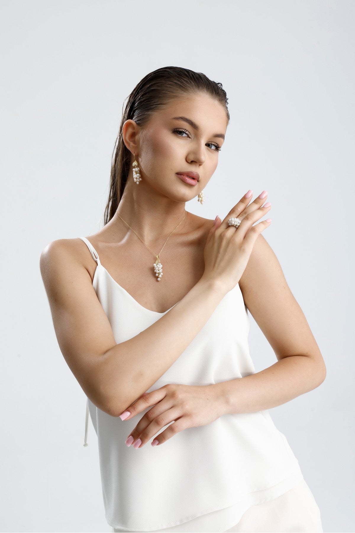 Üzümlü Doğal İnci Yüzük