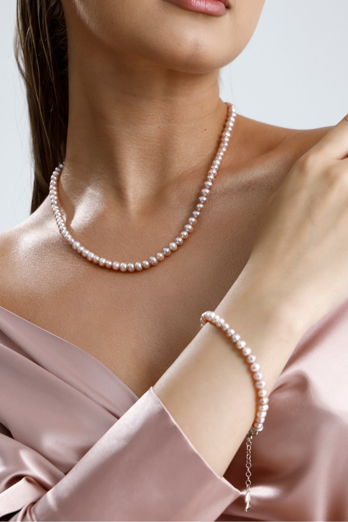 Pembe Sıralı Doğal İnci Kolye