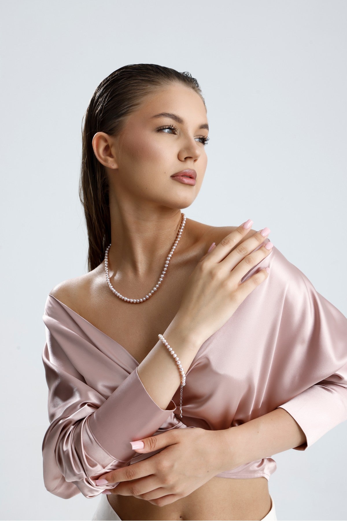 Pembe Sıralı Doğal İnci Kolye