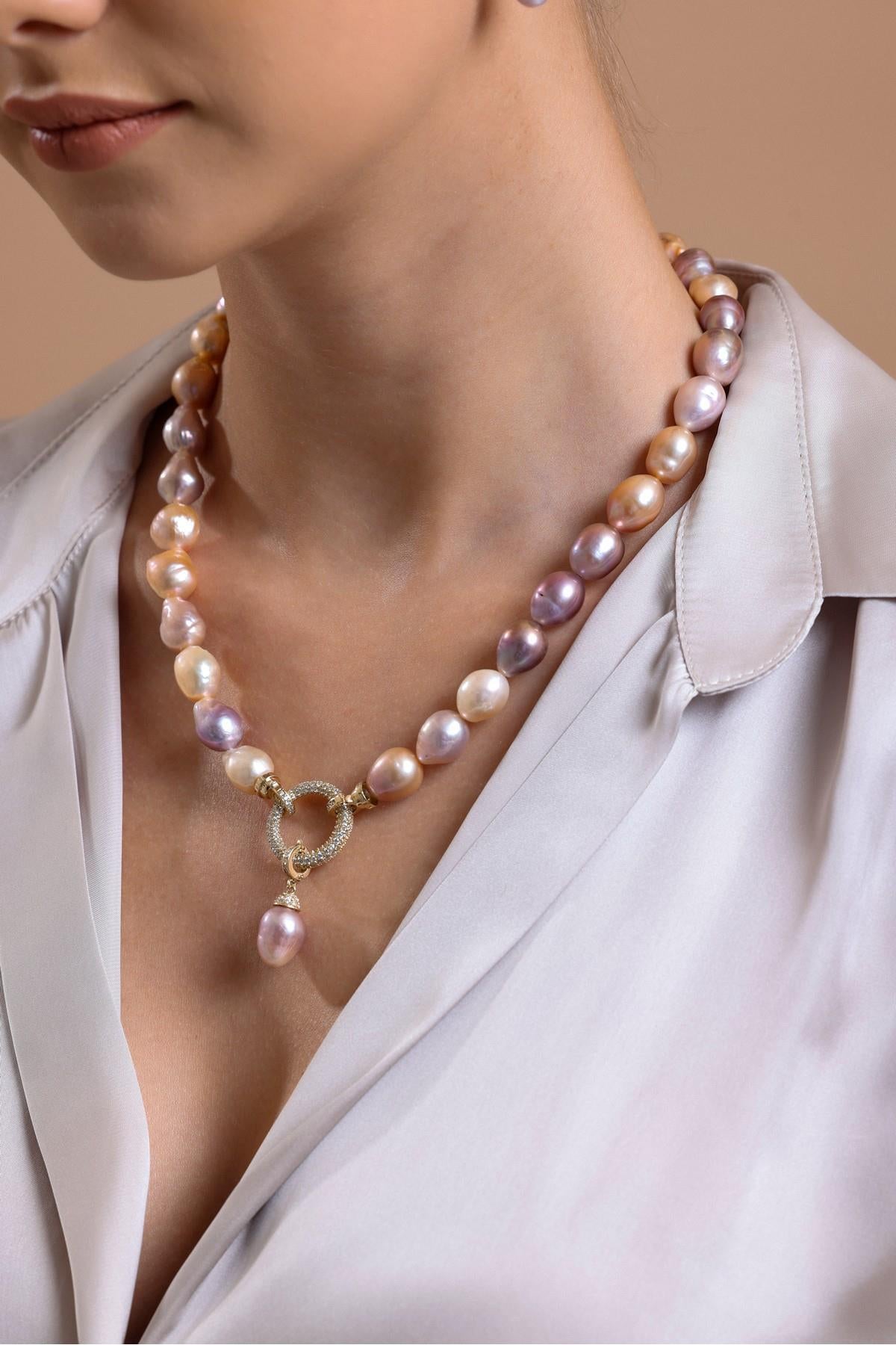 Halka Kilitli Multicolor Barok Doğal İnci Kolye