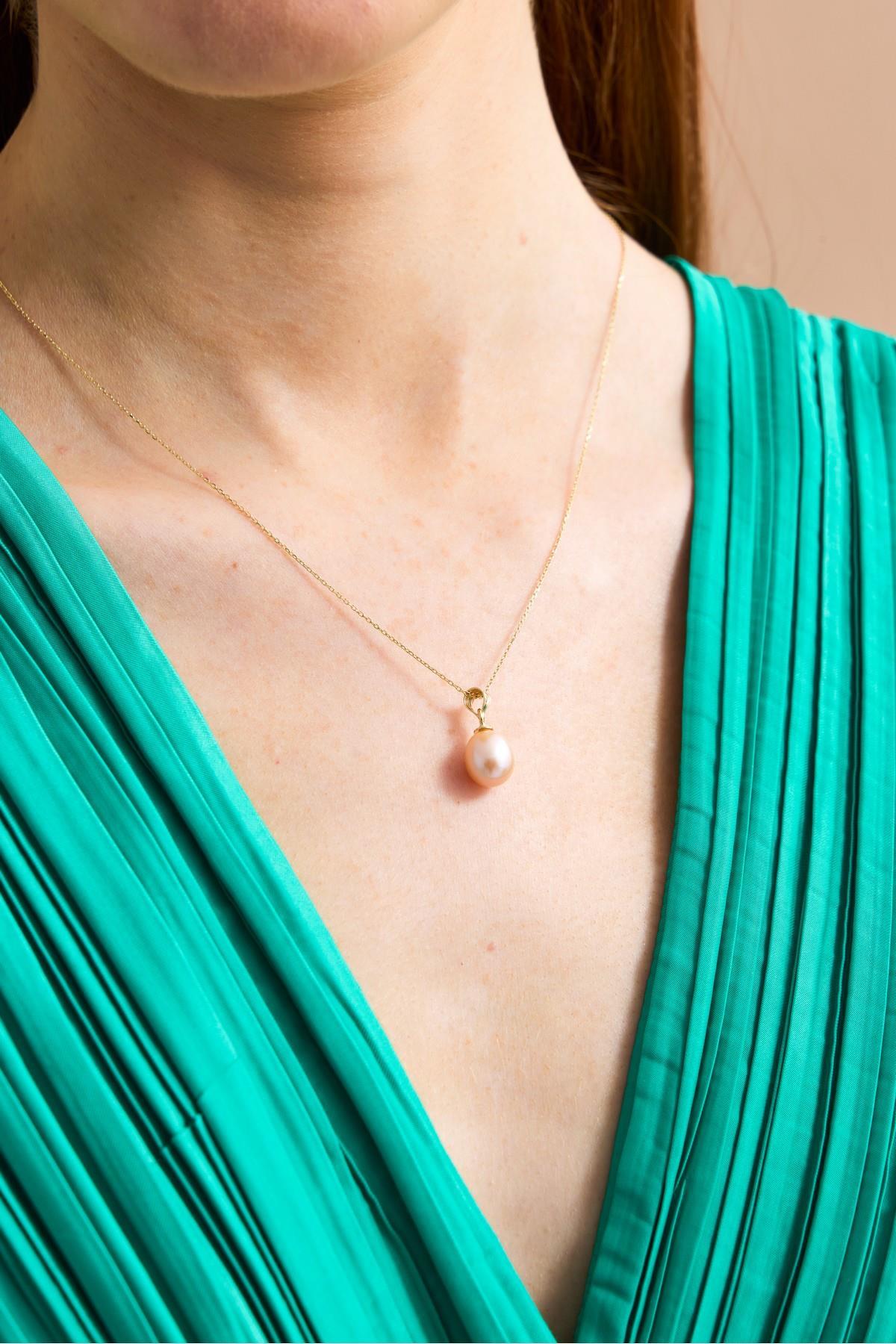 Pembe Damla Doğal İnci Kolye