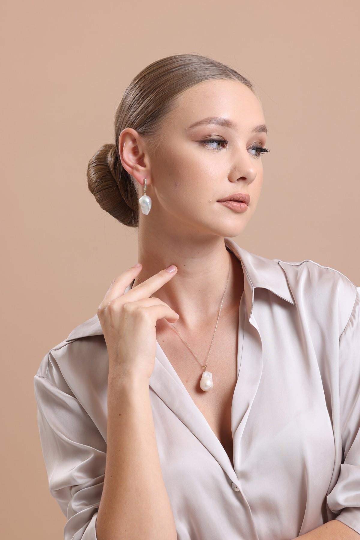 Barok Doğal İnci Küpe