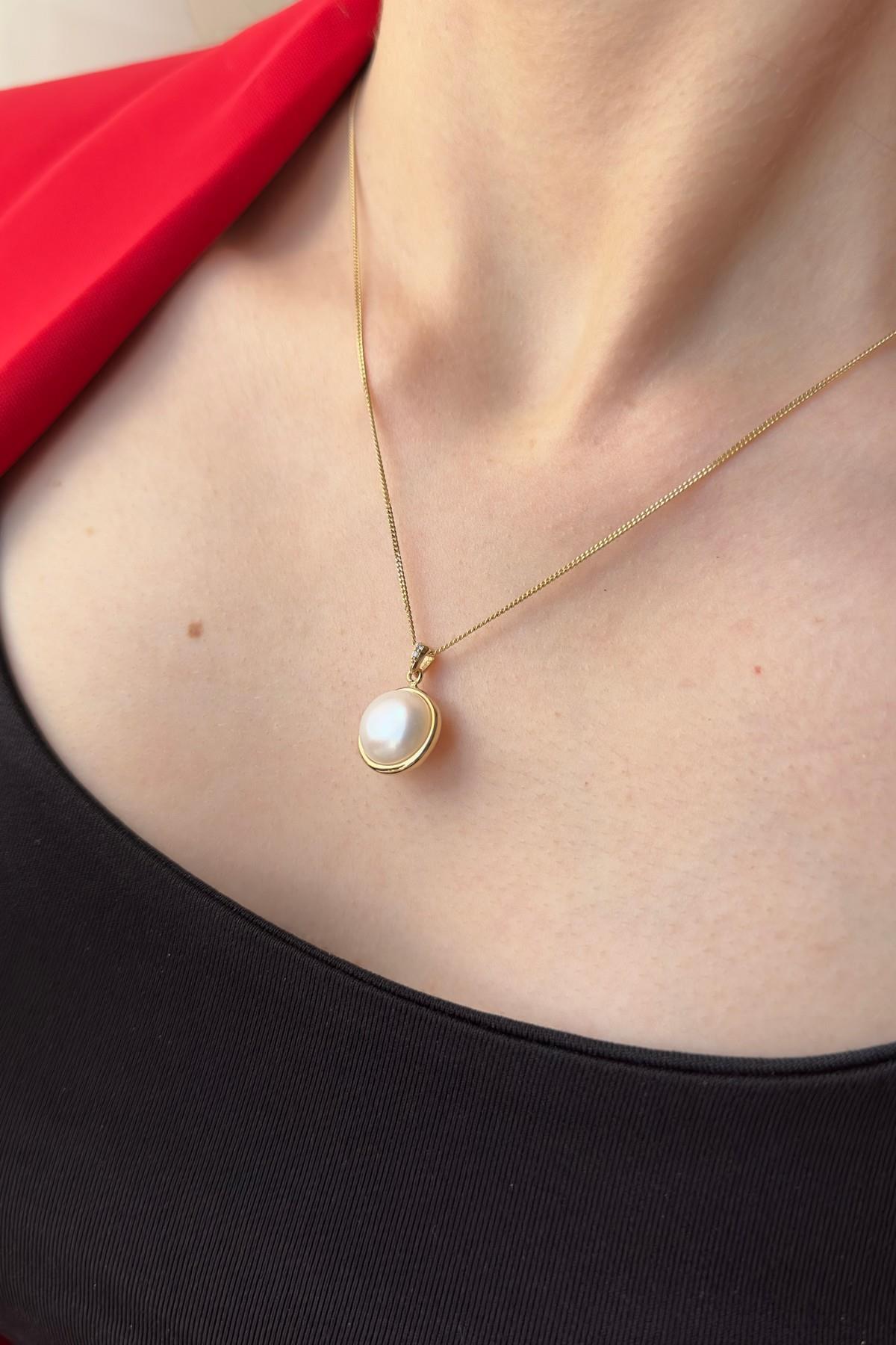 Zirkon Taşlı Doğal İncili Kolye