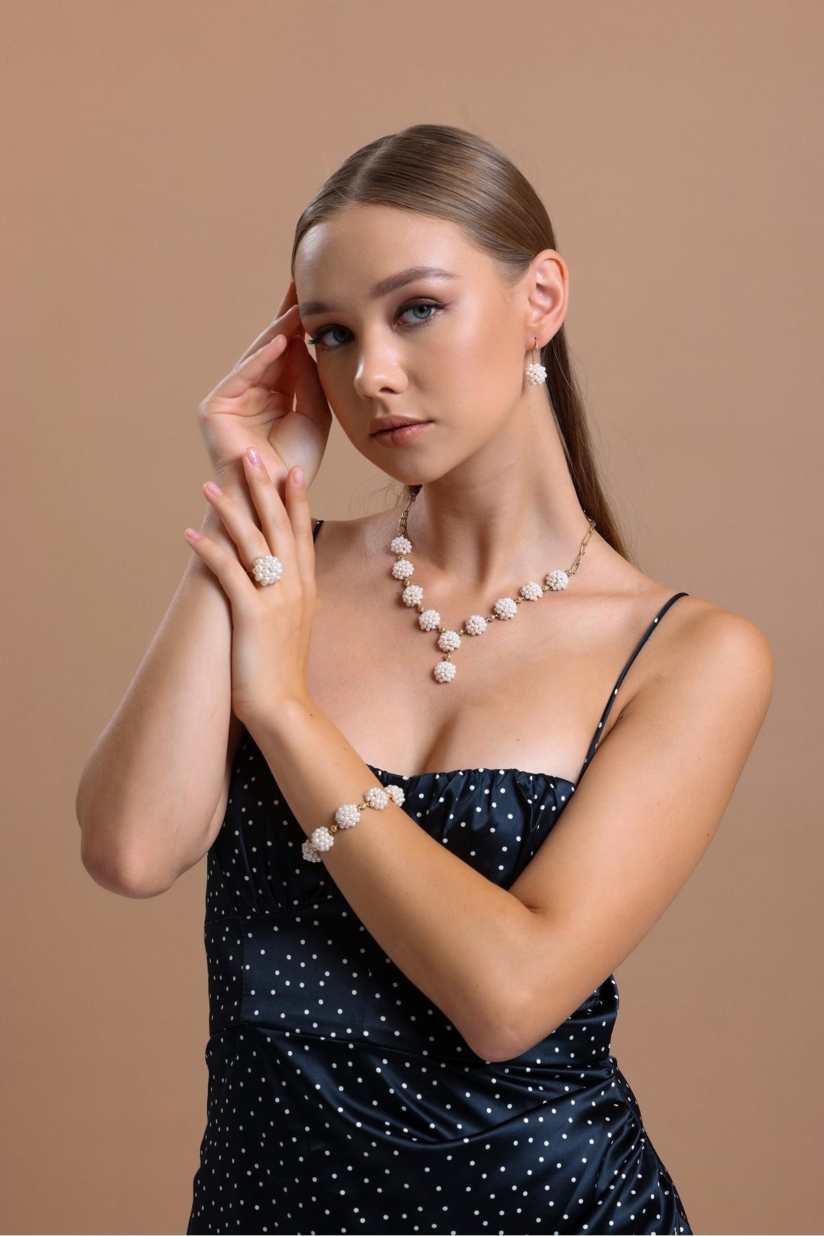 Prenses Model Doğal İnci Kolye