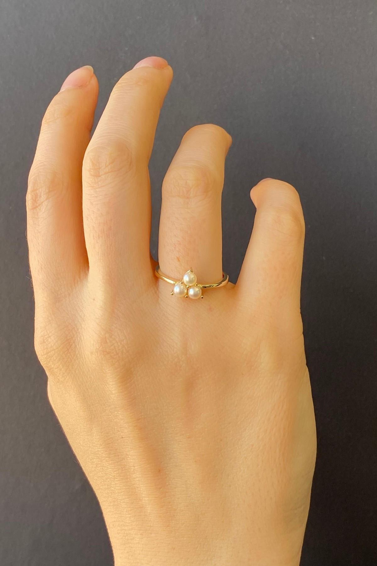 Tria Doğal İnci Küpe Kolye Yüzük Üçlü Set