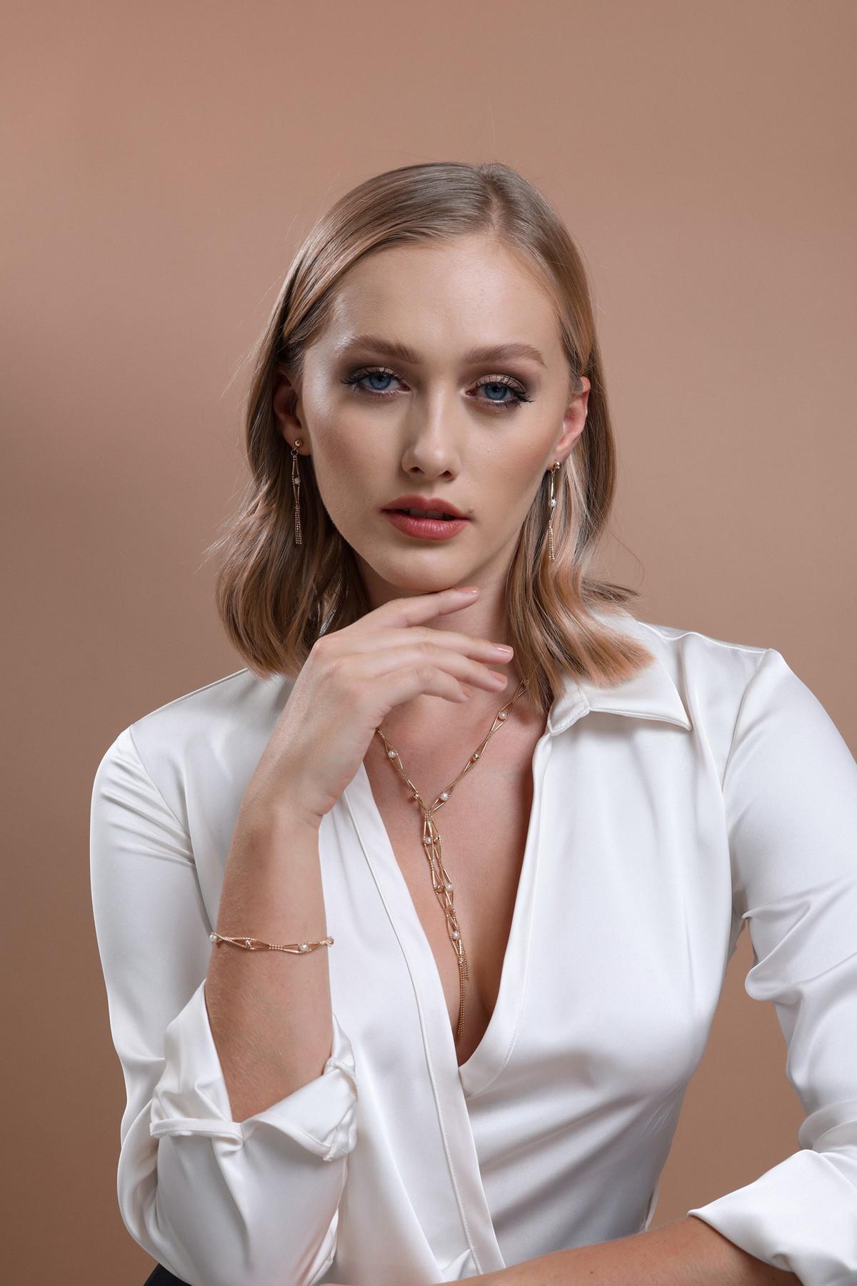 Baklava Dilimi Doğal İncili Küpe Kolye Bileklik Üçlü Set