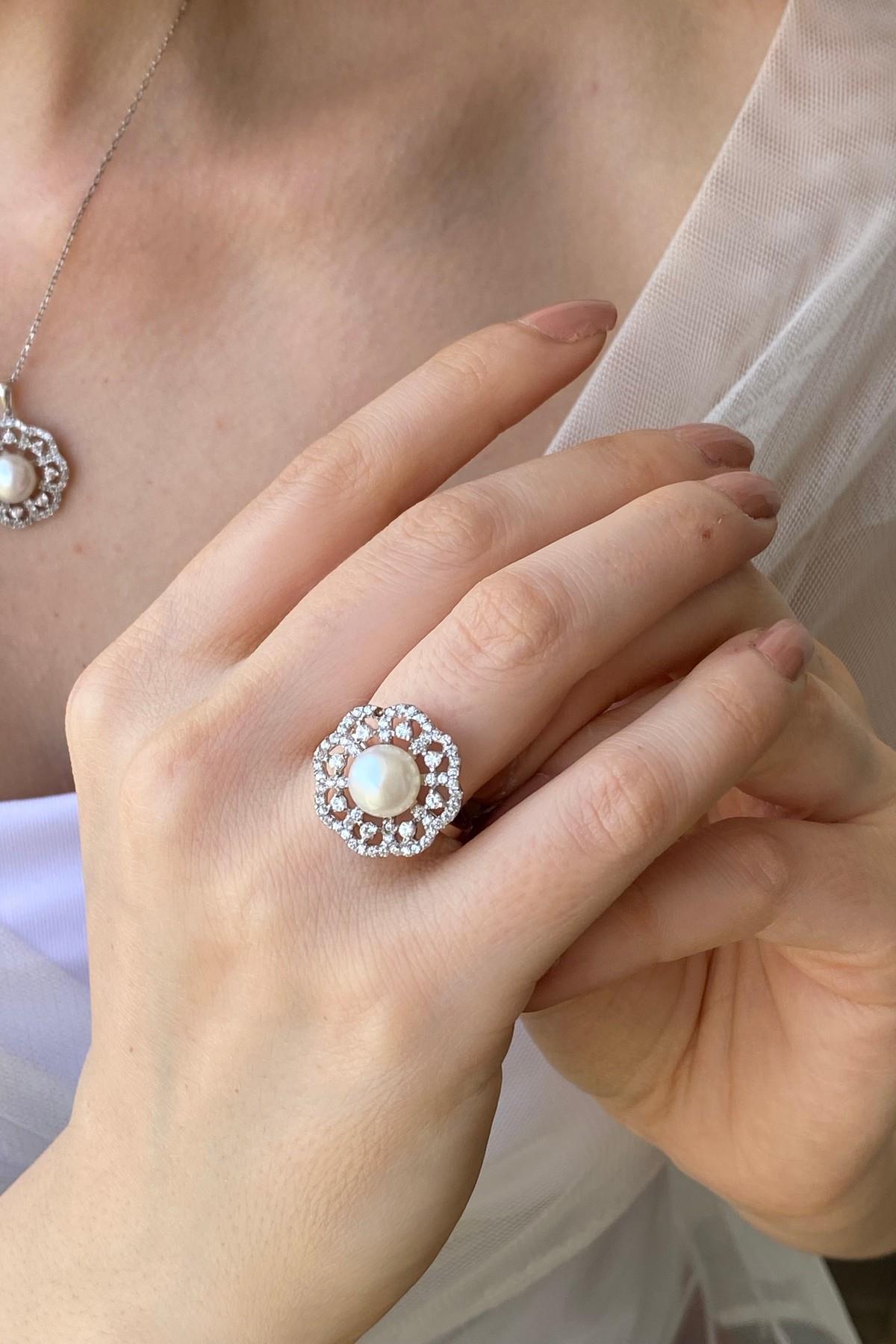 Çiçek Taşlı Doğal İnci Kolye Yüzük İkili Set