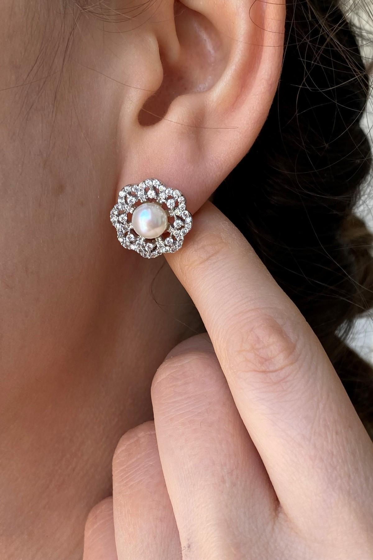 Çiçek Taşlı Doğal İnci Küpe Kolye Yüzük Üçlü Set