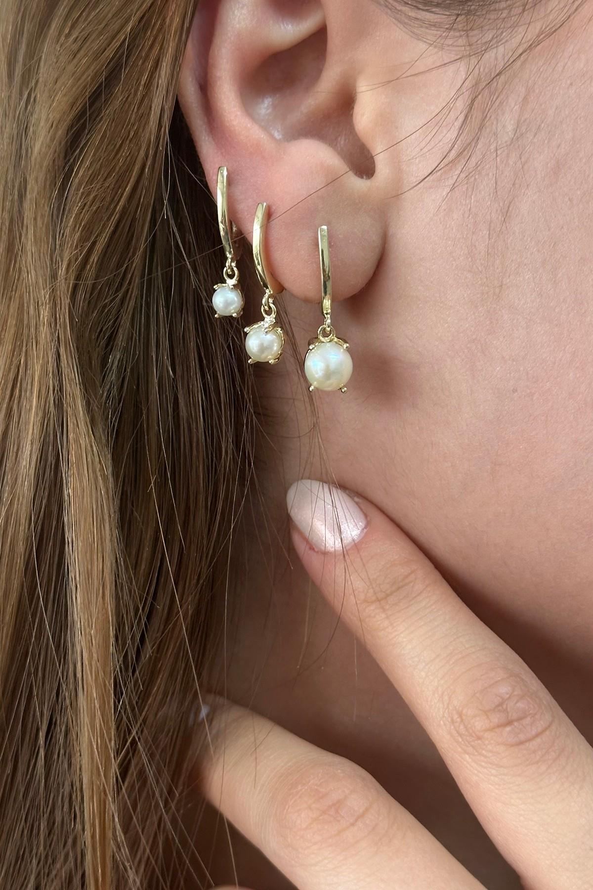 Doğal İncili Sallantılı Küpe