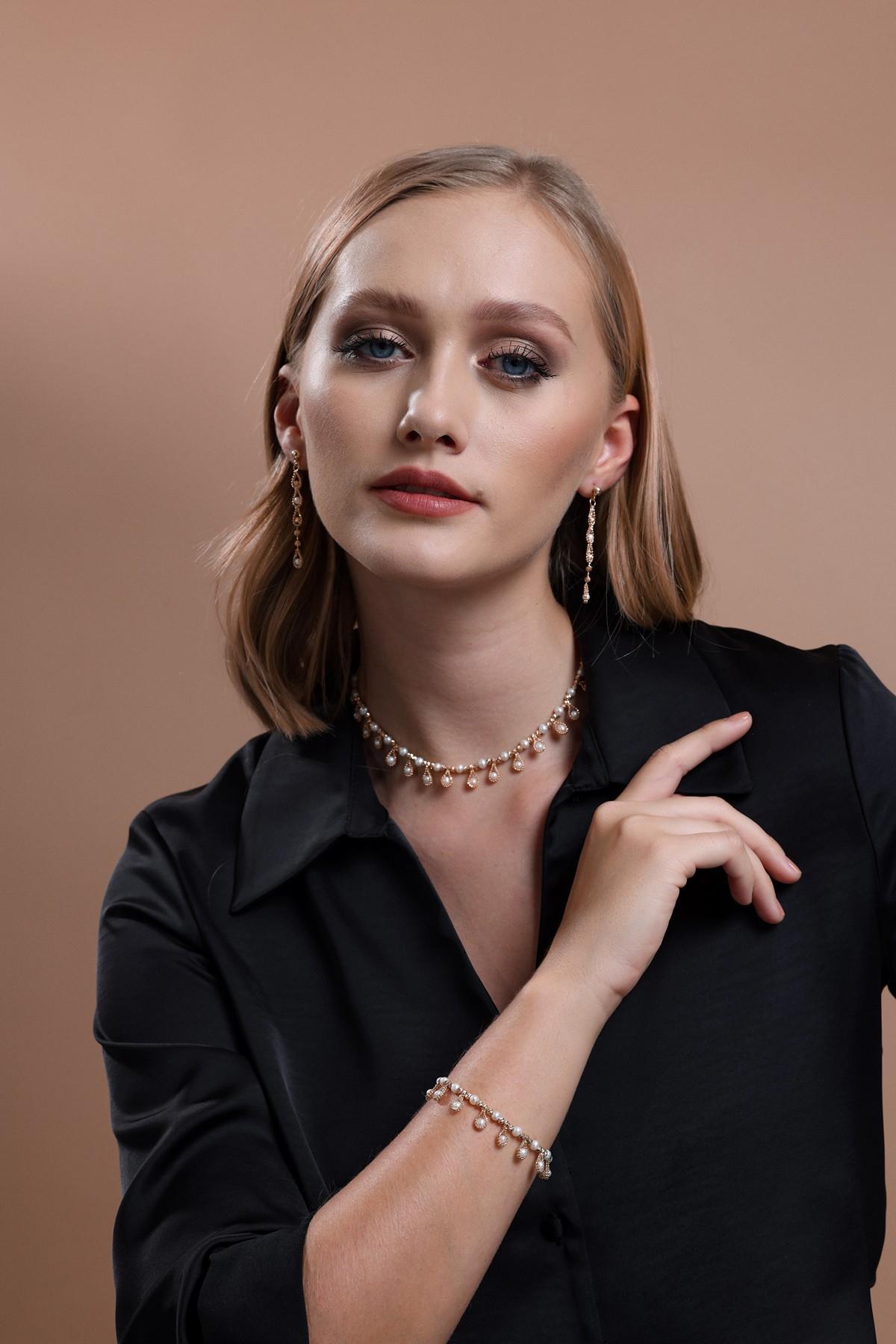 Dorikalı Sallantılı Damla Doğal İncili Küpe Kolye Bileklik Üçlü Set