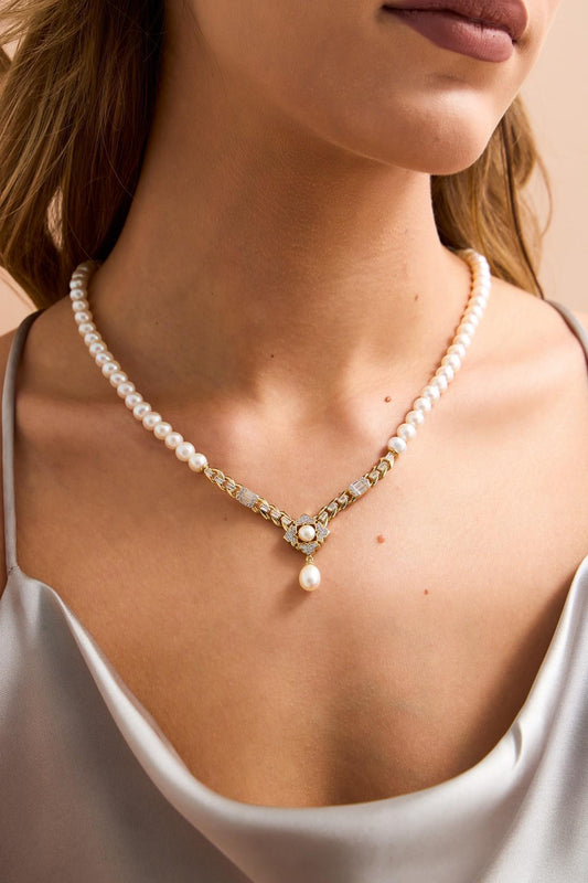 Baget Taşlı Doğal İnci Kolye