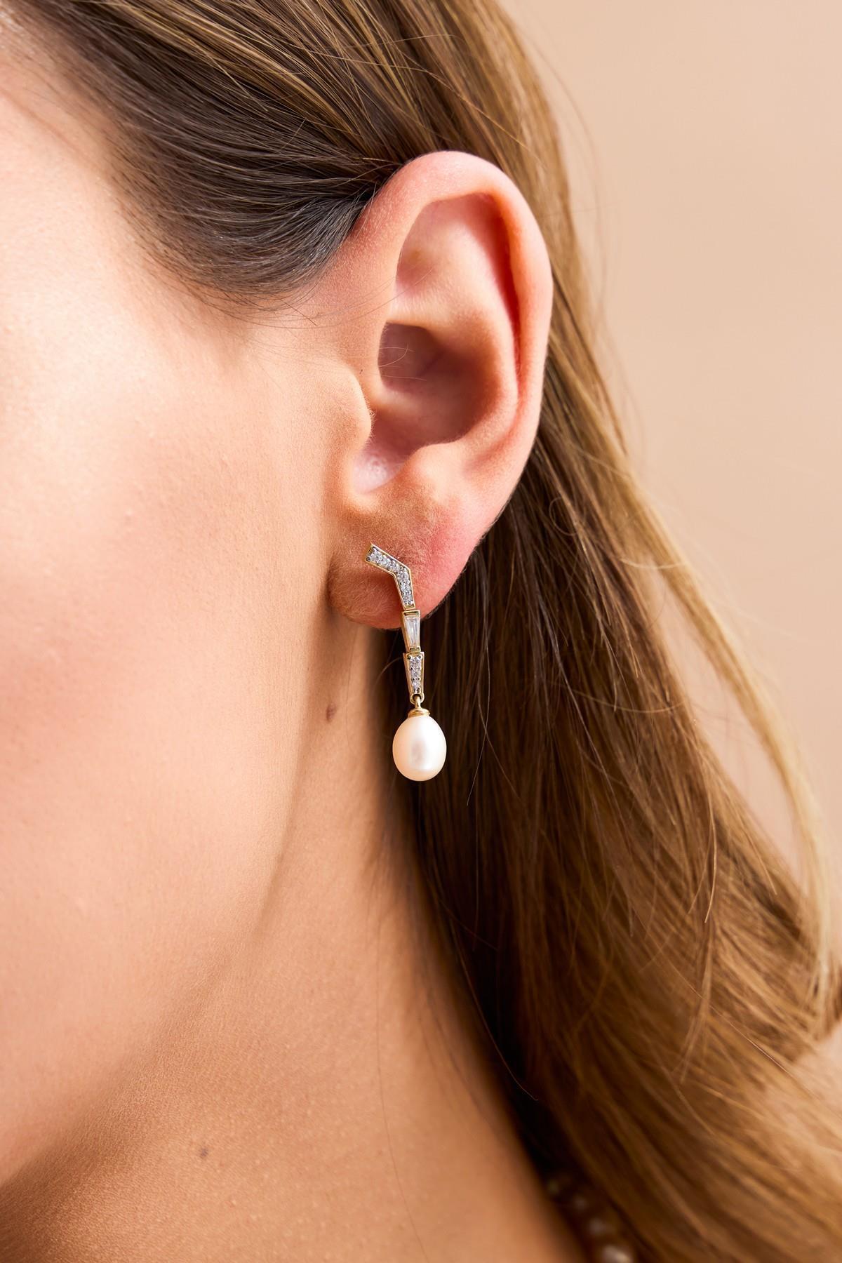 Baget Zirkon Taşlı Doğal İnci Küpe Kolye Bileklik Yüzük Dörtlü Set