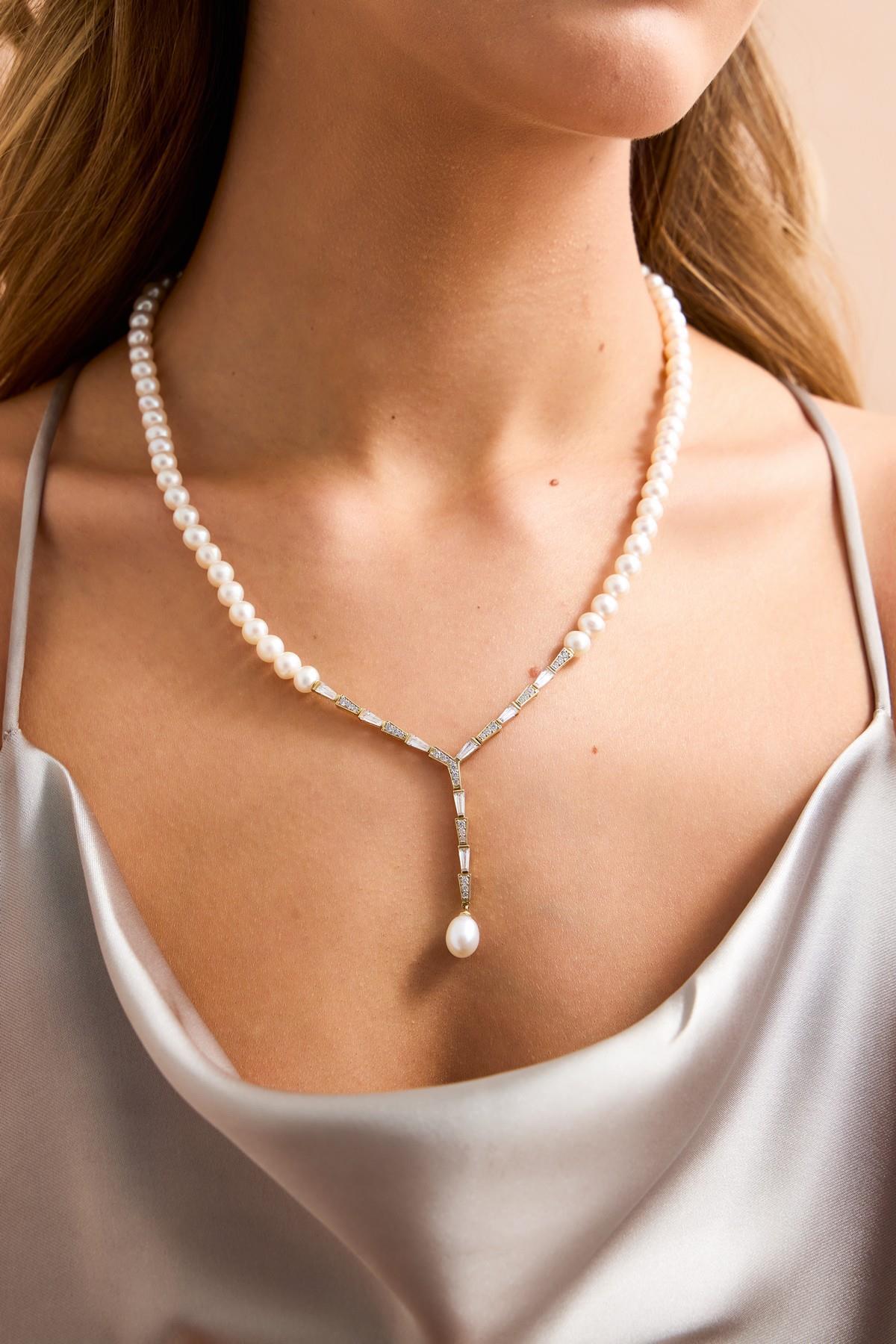 Baget Zirkon Taşlı Doğal İnci Kolye