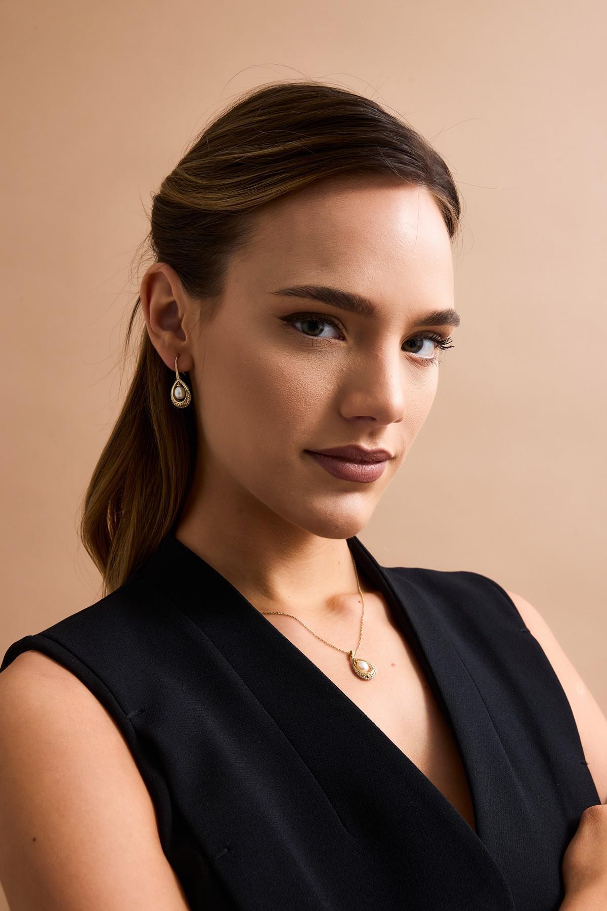 Damla Doğal İncili Küpe