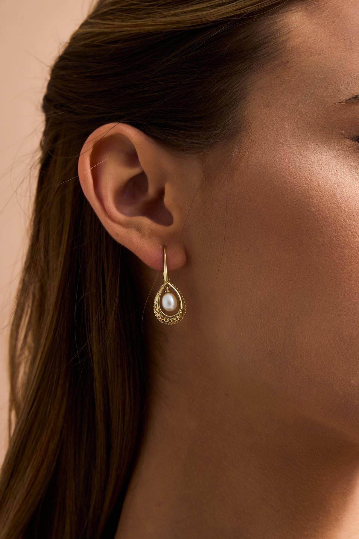 Damla Doğal İncili Küpe