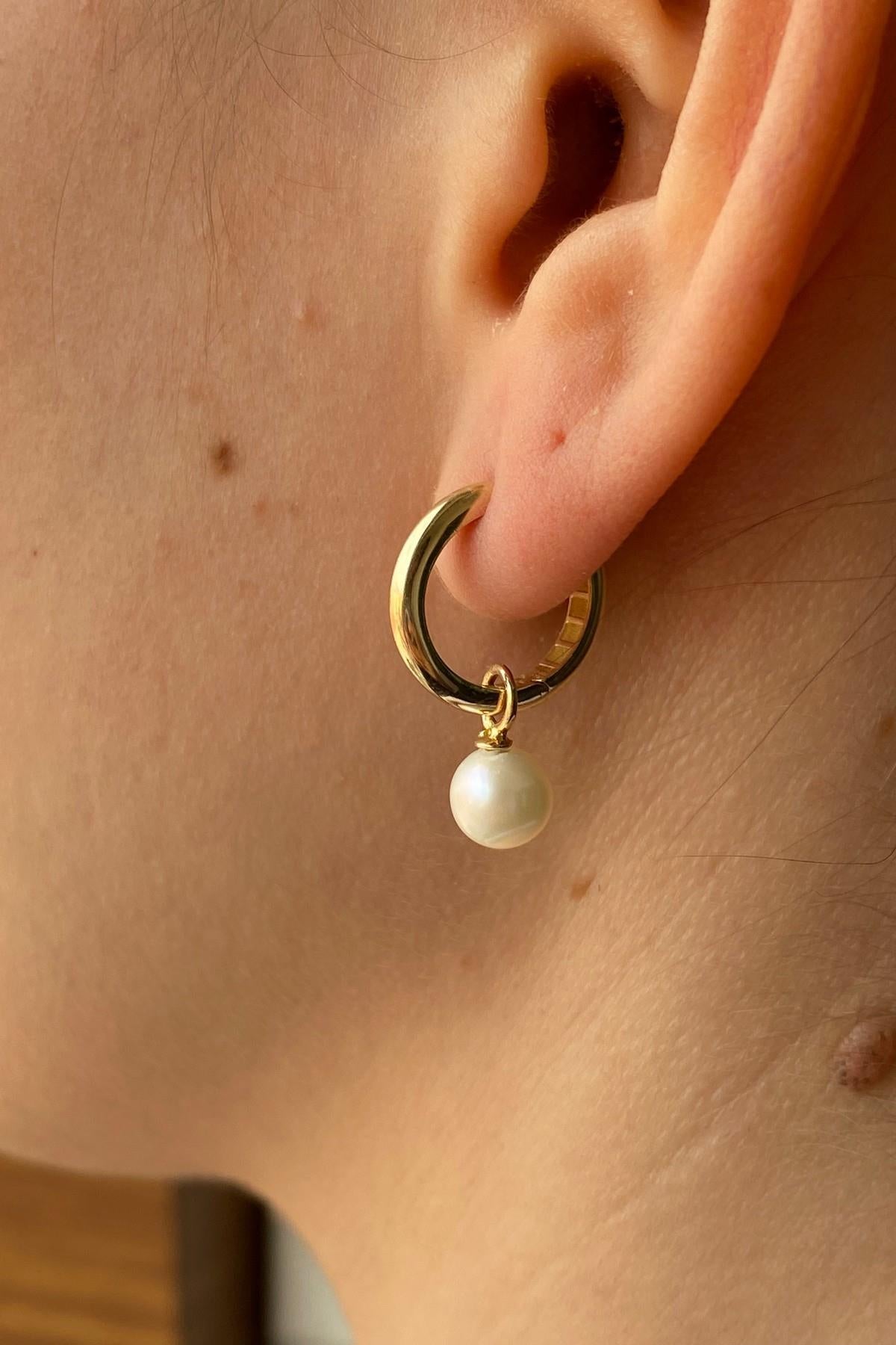 Küçük Halka Sallantı Charm Doğal İnci Küpe