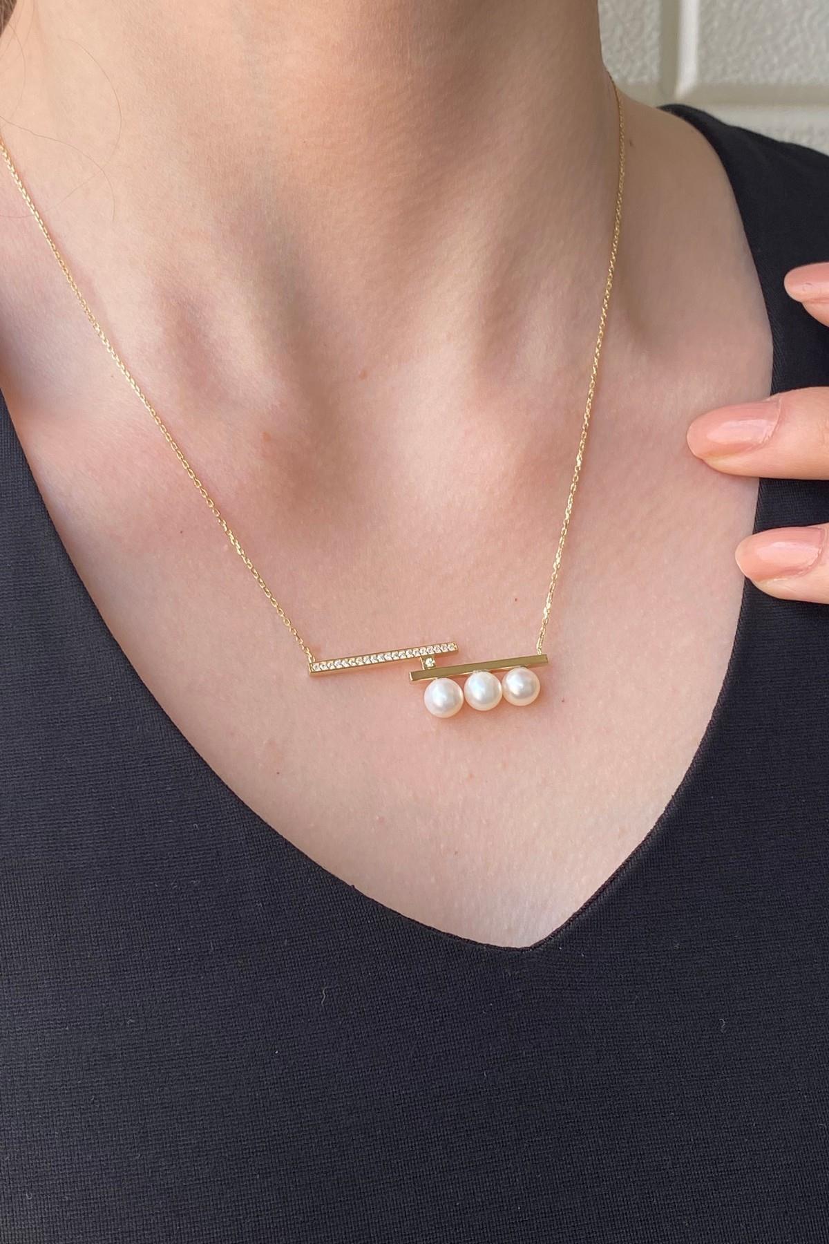 Üç Doğal İncili Kolye