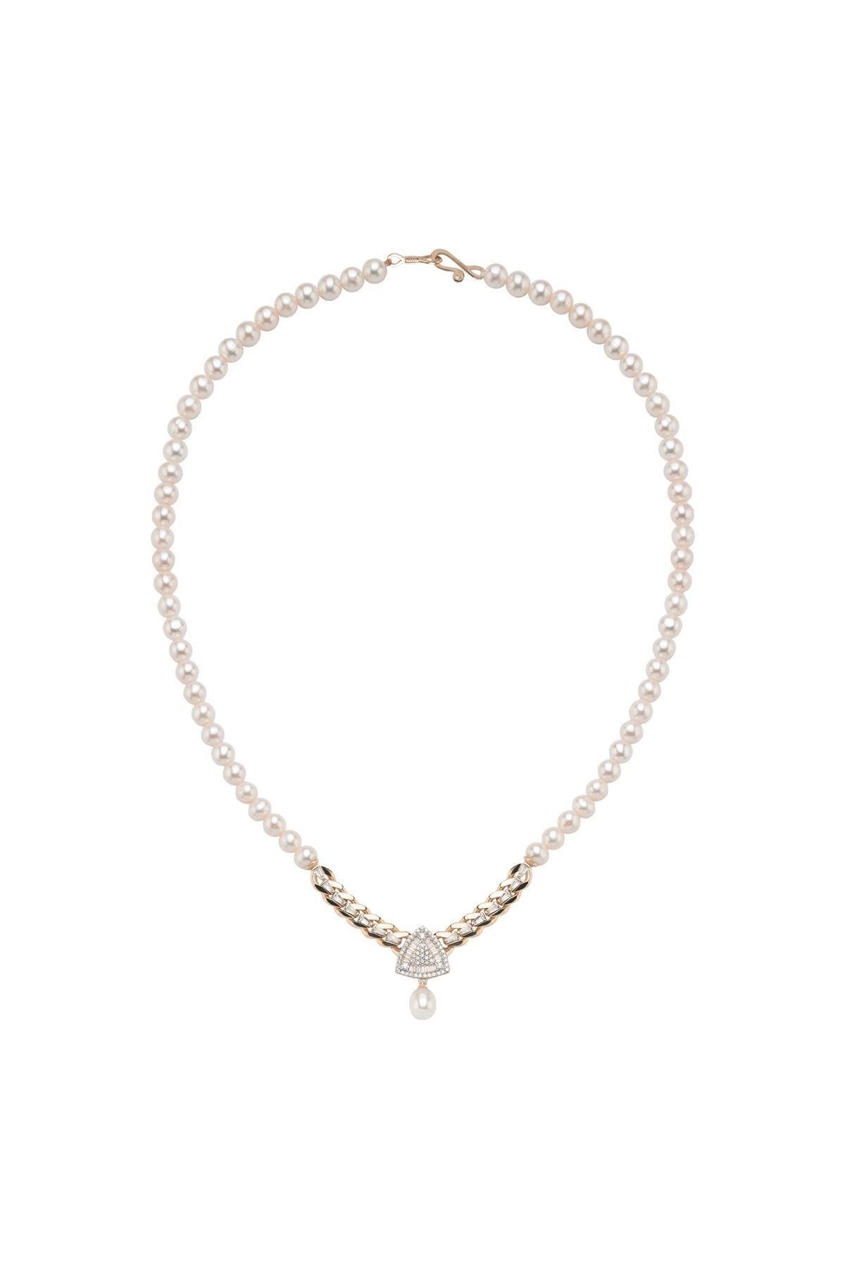 Üçgen Model Baget Taşlı Doğal İnci Kolye