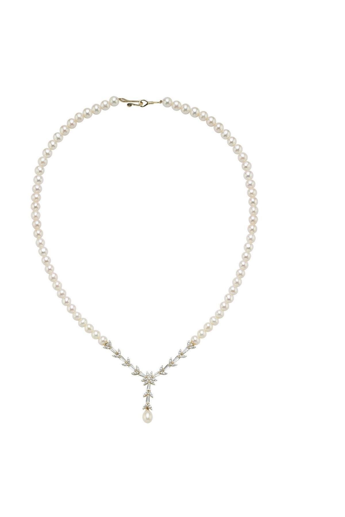 Yaprak Modeli Doğal İnci Kolye