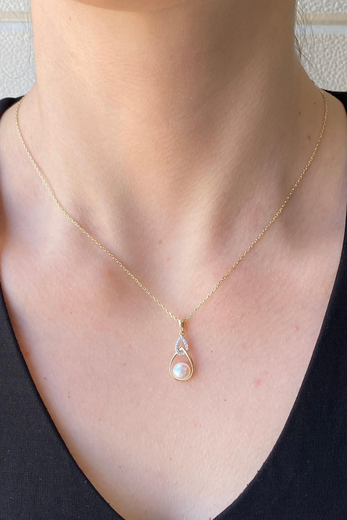 Zirkon Taşlı Damla İçinde Doğal İnci Kolye