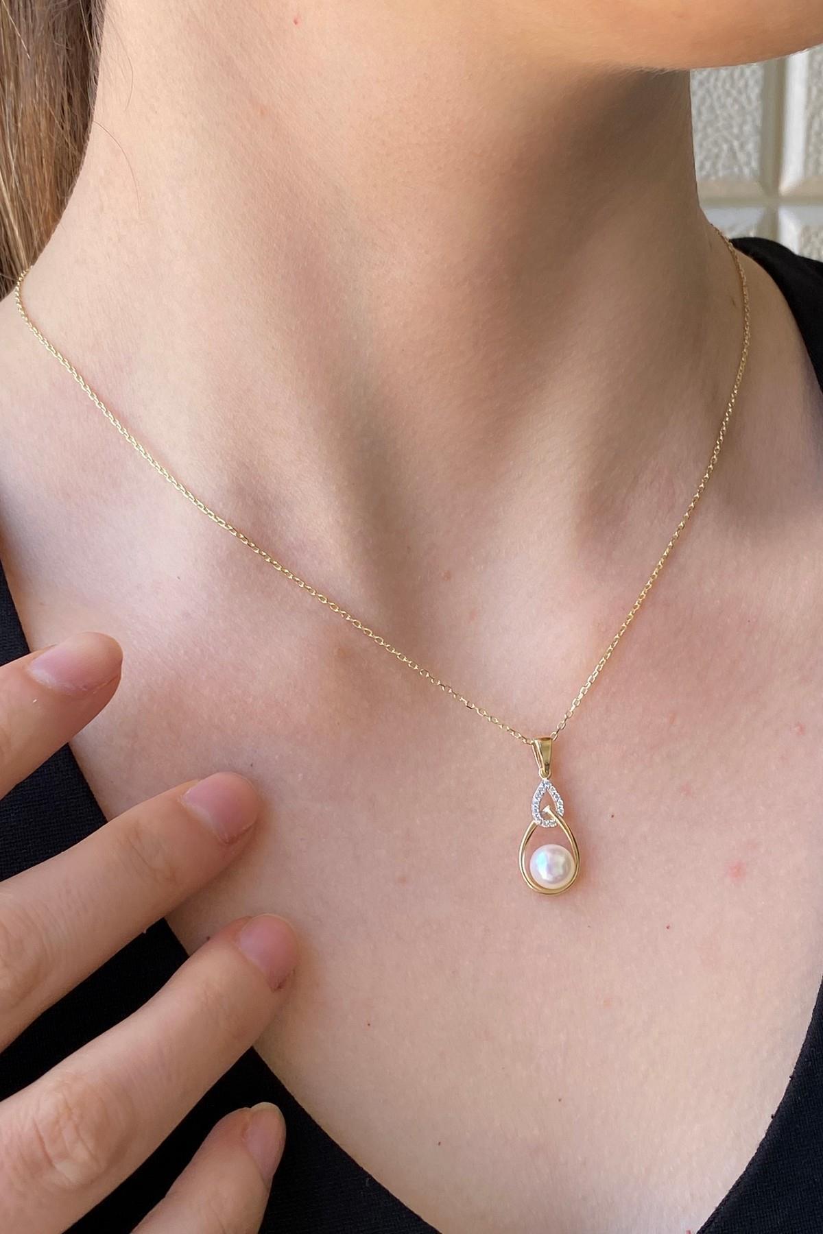 Zirkon Taşlı Damla İçinde Doğal İnci Kolye