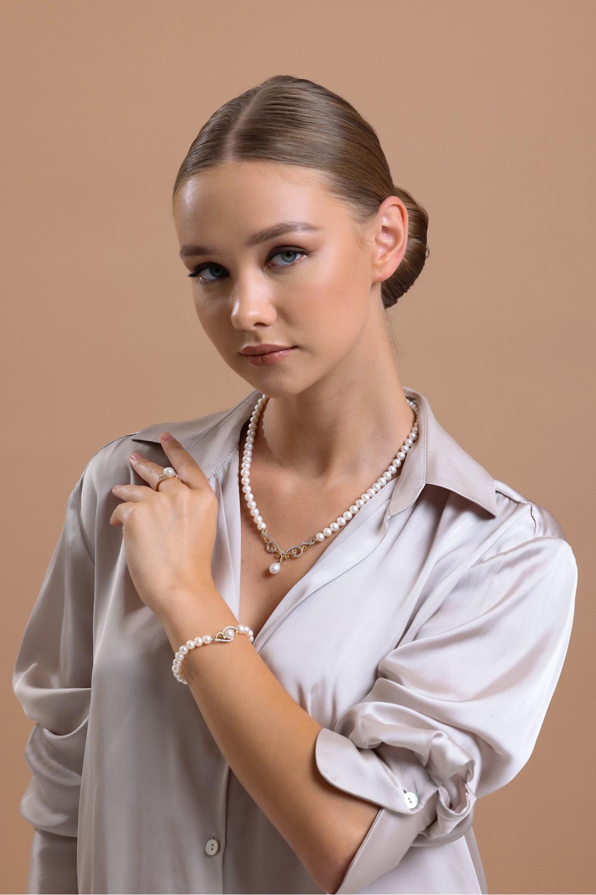 Zirkon Taşlı Doğal İnci Kolye