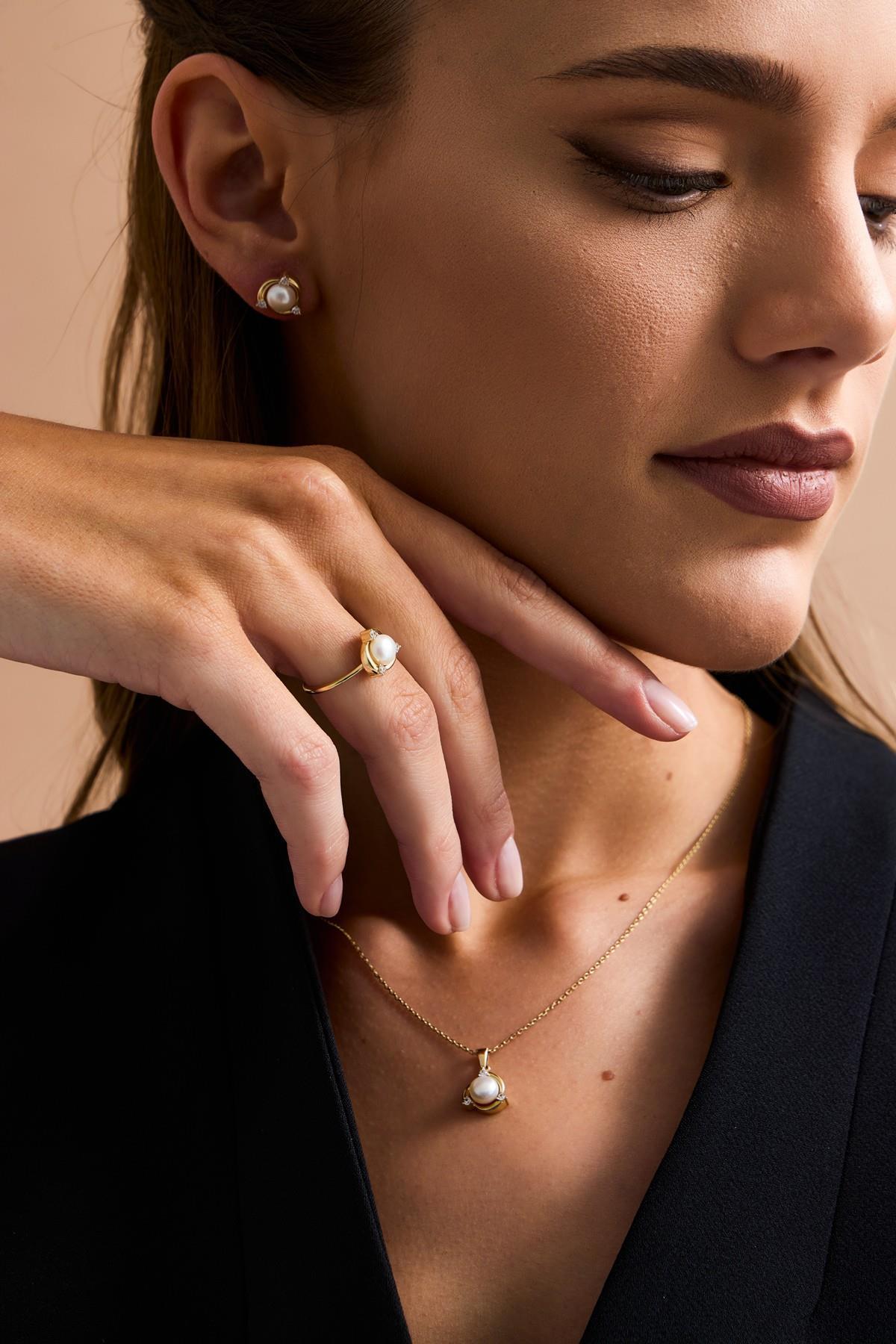 Zirkon Taşlı Doğal İnci Yüzük