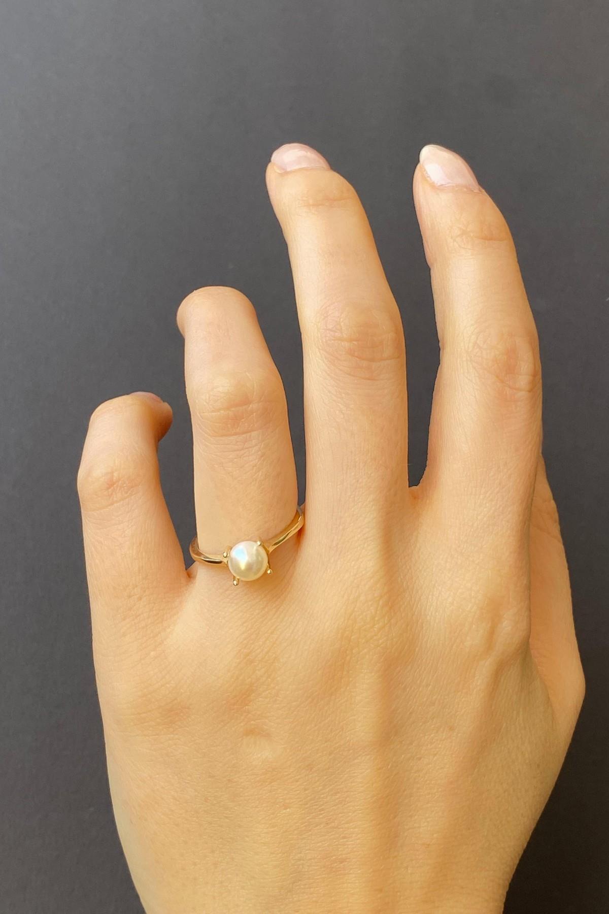 Large Doğal İnci Tek Taş Modelli Yüzük