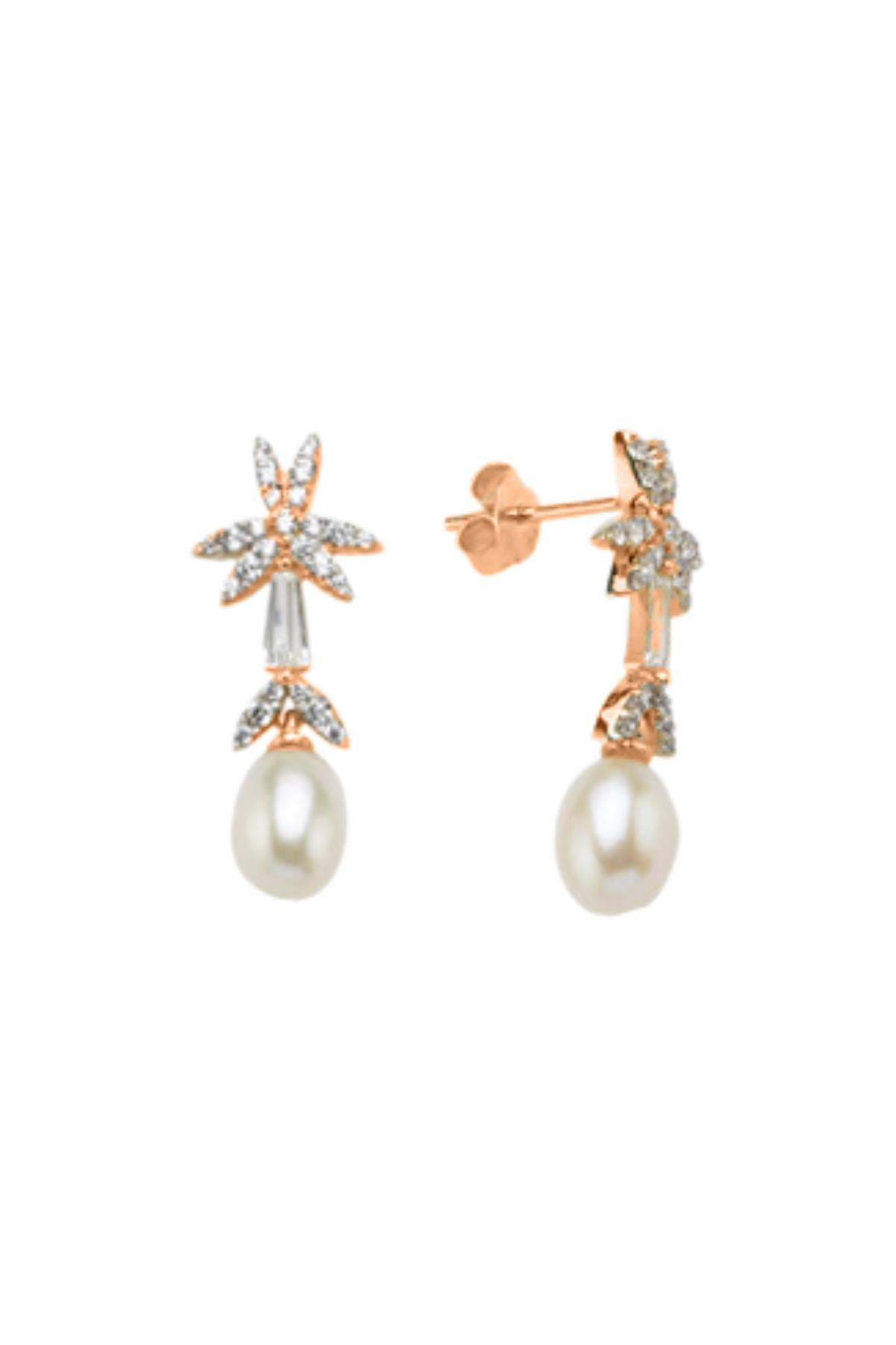 Yaprak Modelli Doğal İnci Küpe