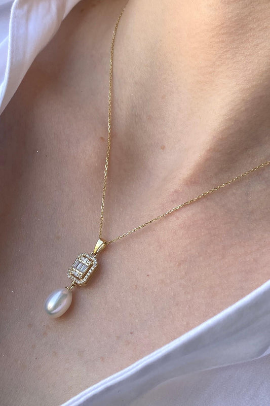 Baget Taş Doğal İncili Sallantı Kolye