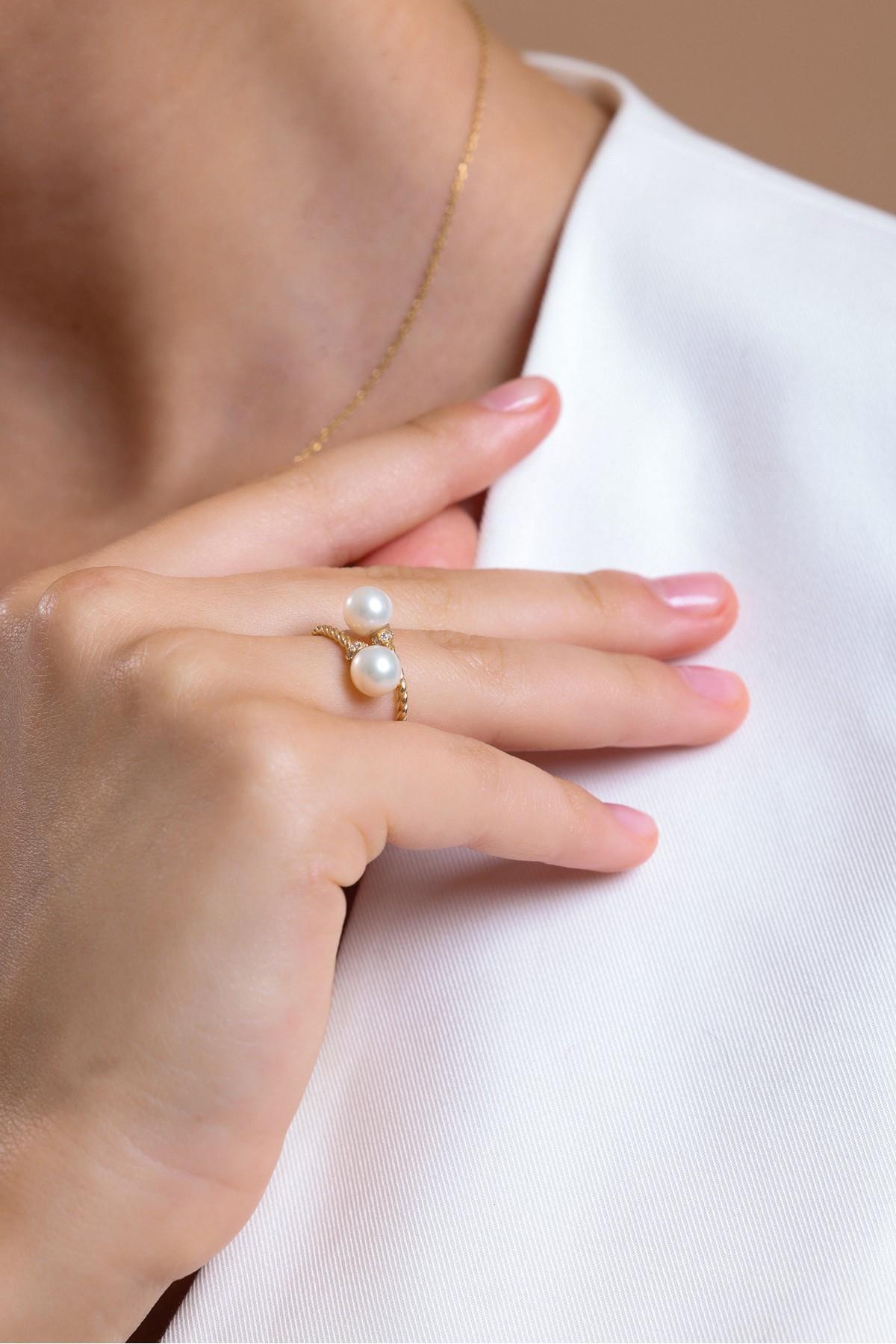 Burgulu İki İncili Doğal İnci Yüzük