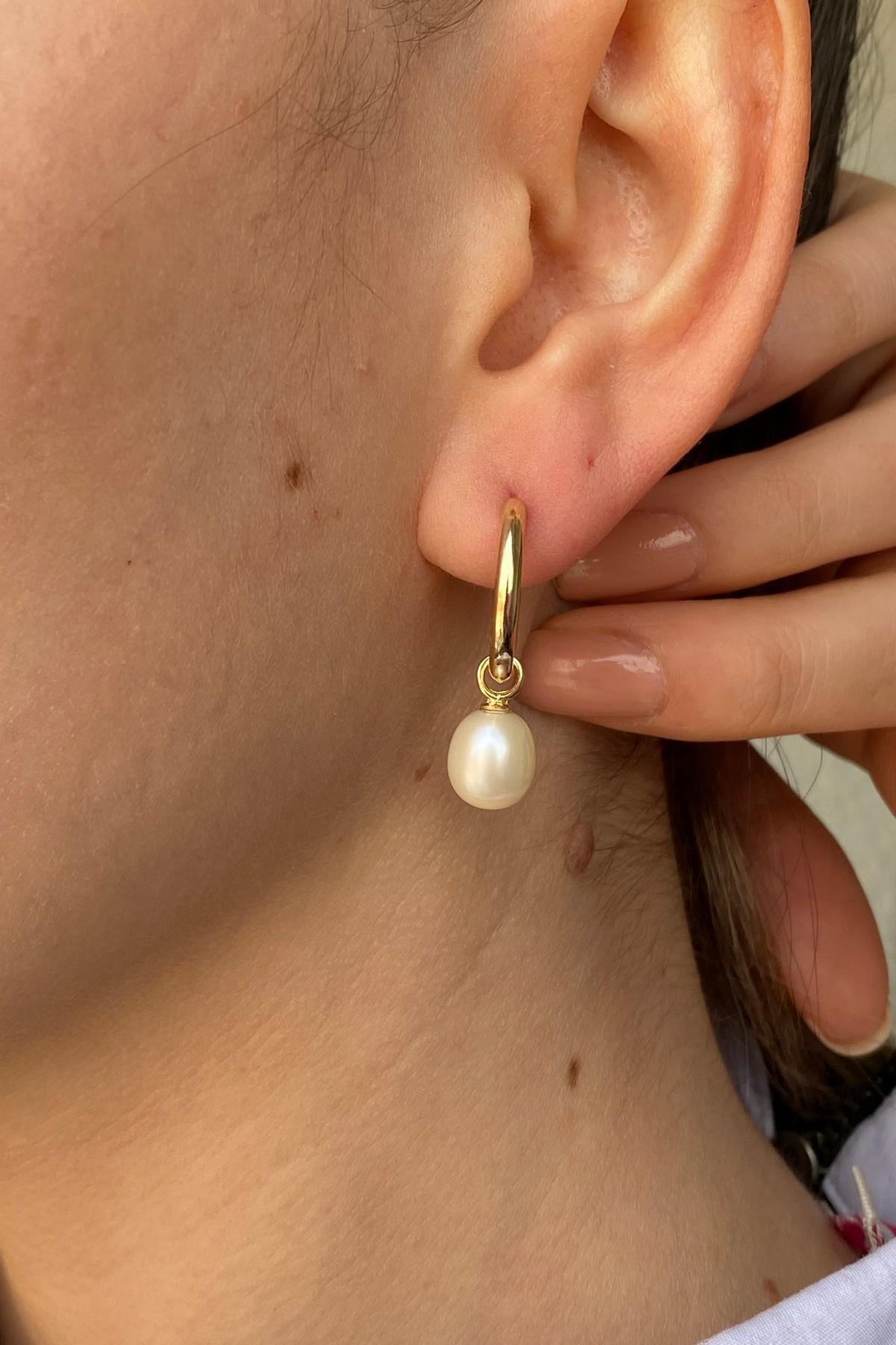 Doğal İnci Sallantılı Küpe