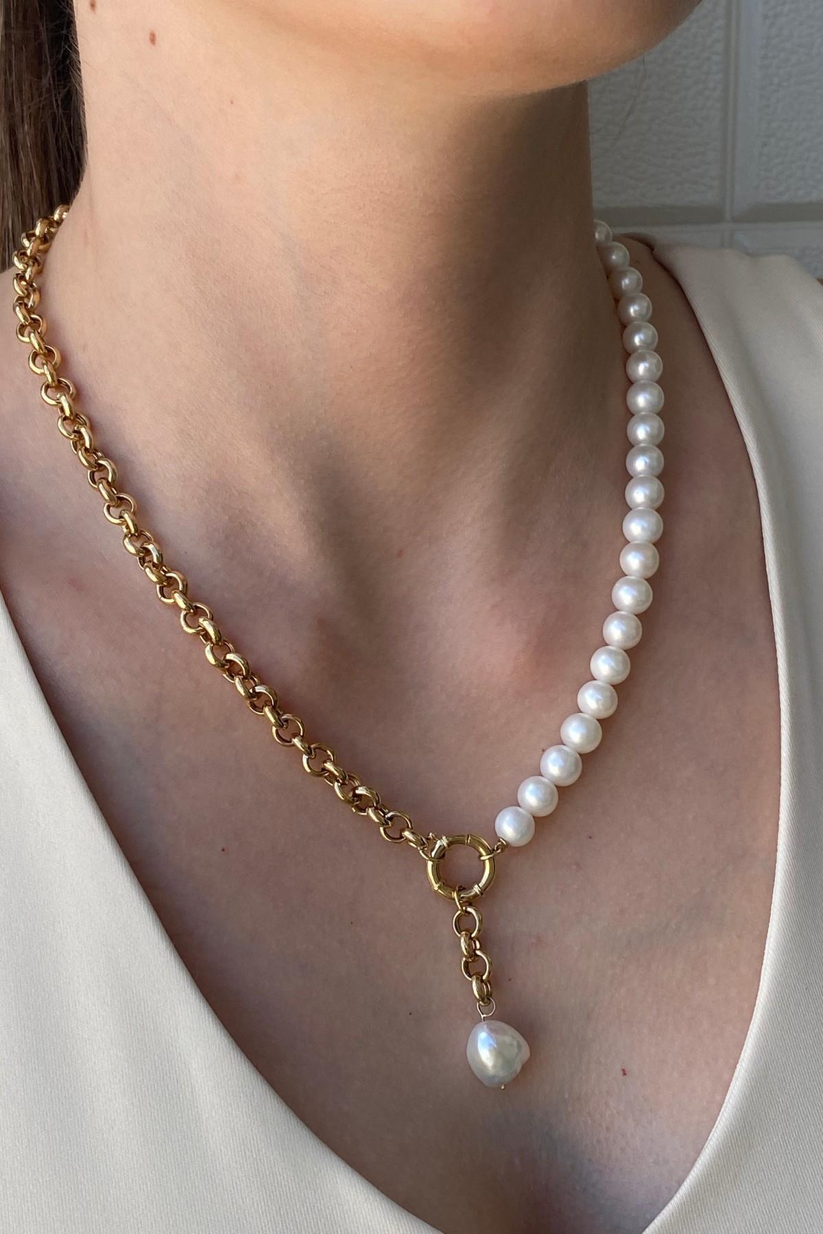 Halka Kilitli Doğal İnci Kolye