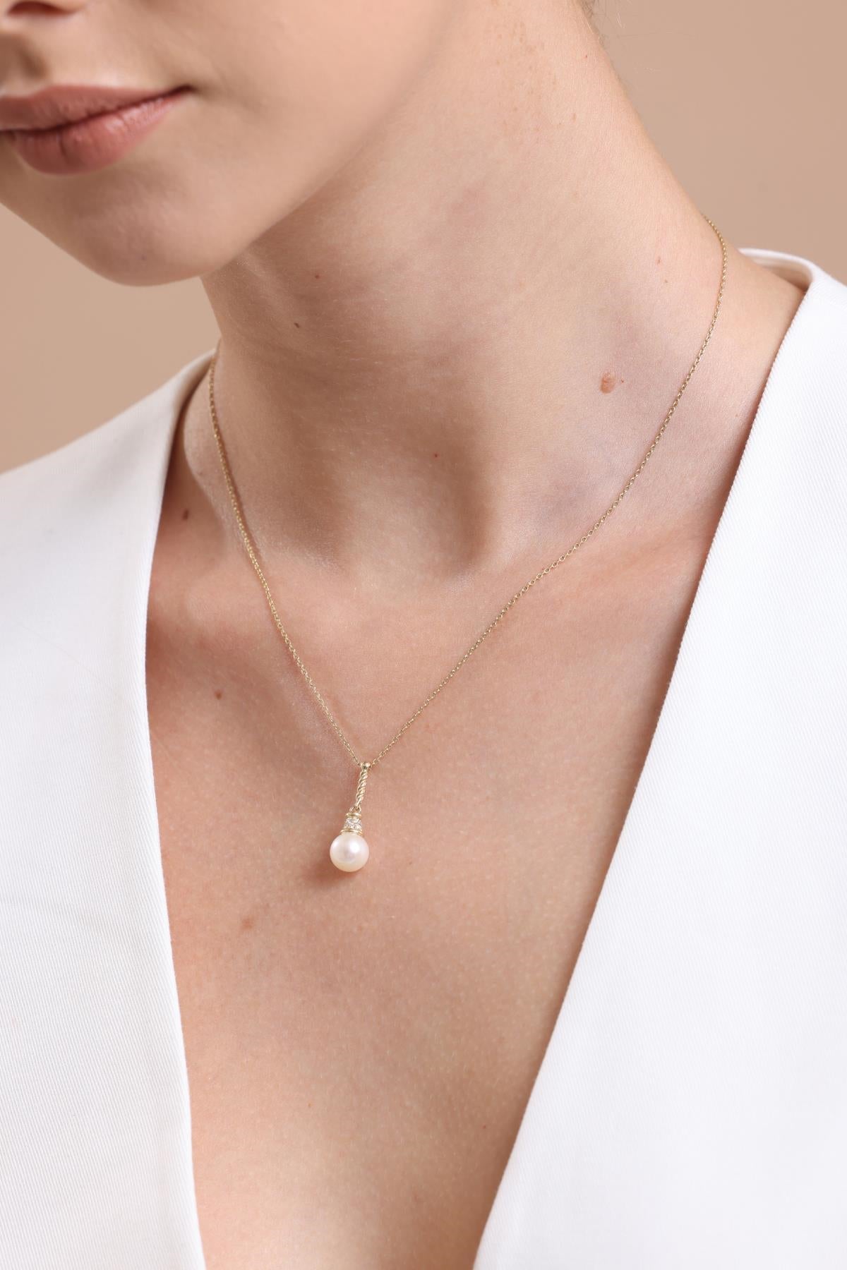 Zirkon Taşlı Doğal İnci Kolye