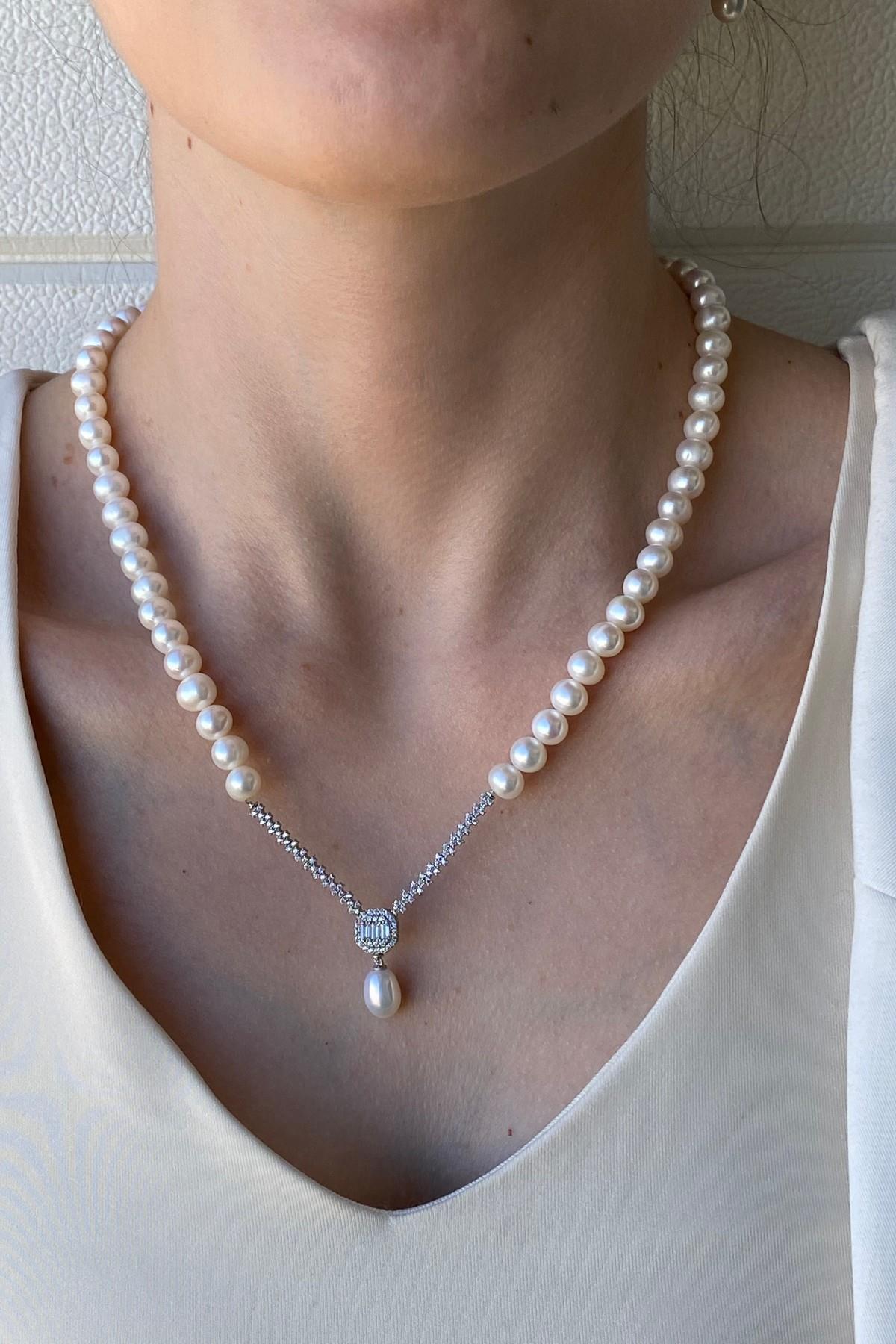 Baget Doğal İnci Kolye