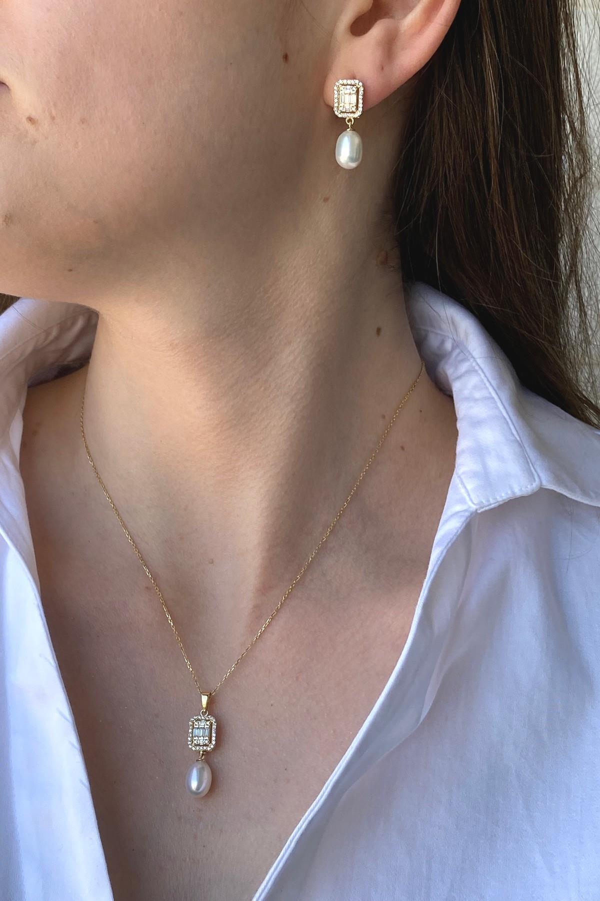 Baget Taş Doğal İnci Sallantı Küpe Kolye İkili Set