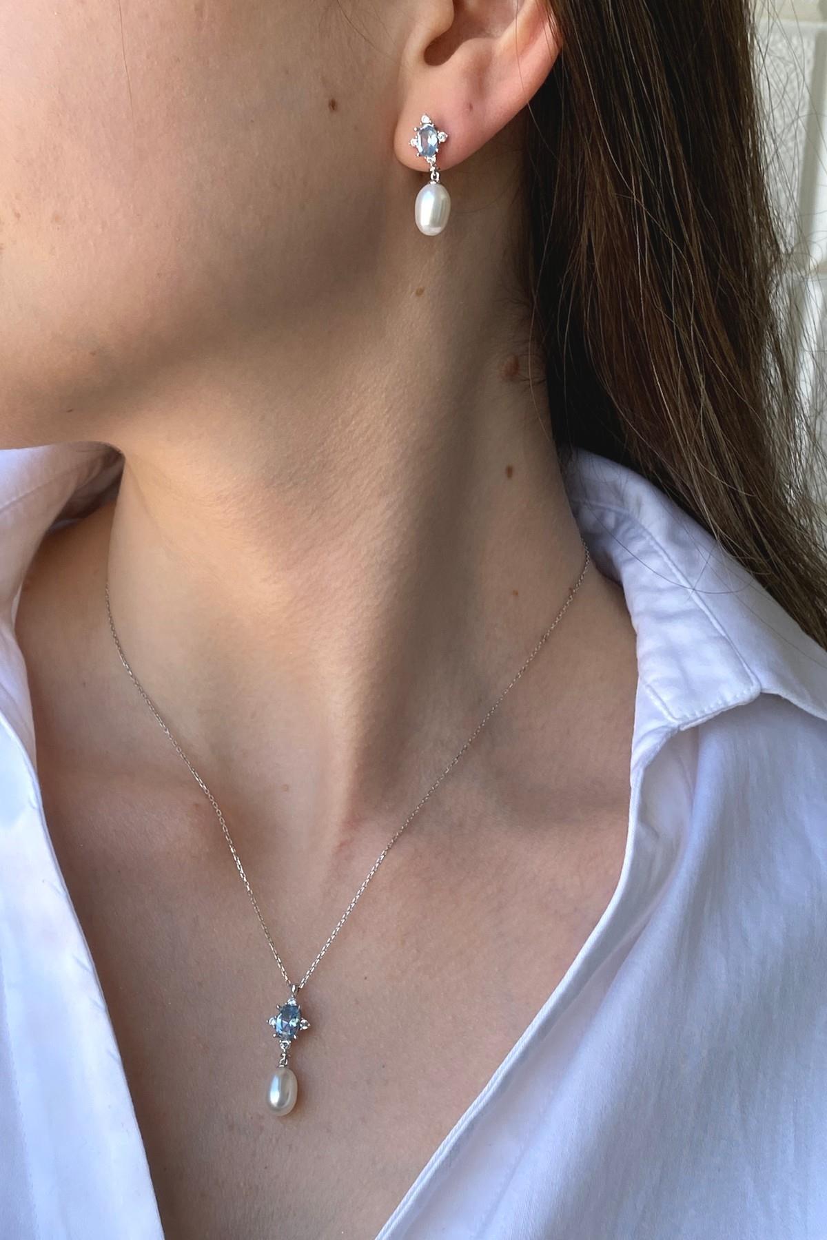 Mavi Renk Taşlı Doğal İnci Sallantı Küpe Kolye İkili Set