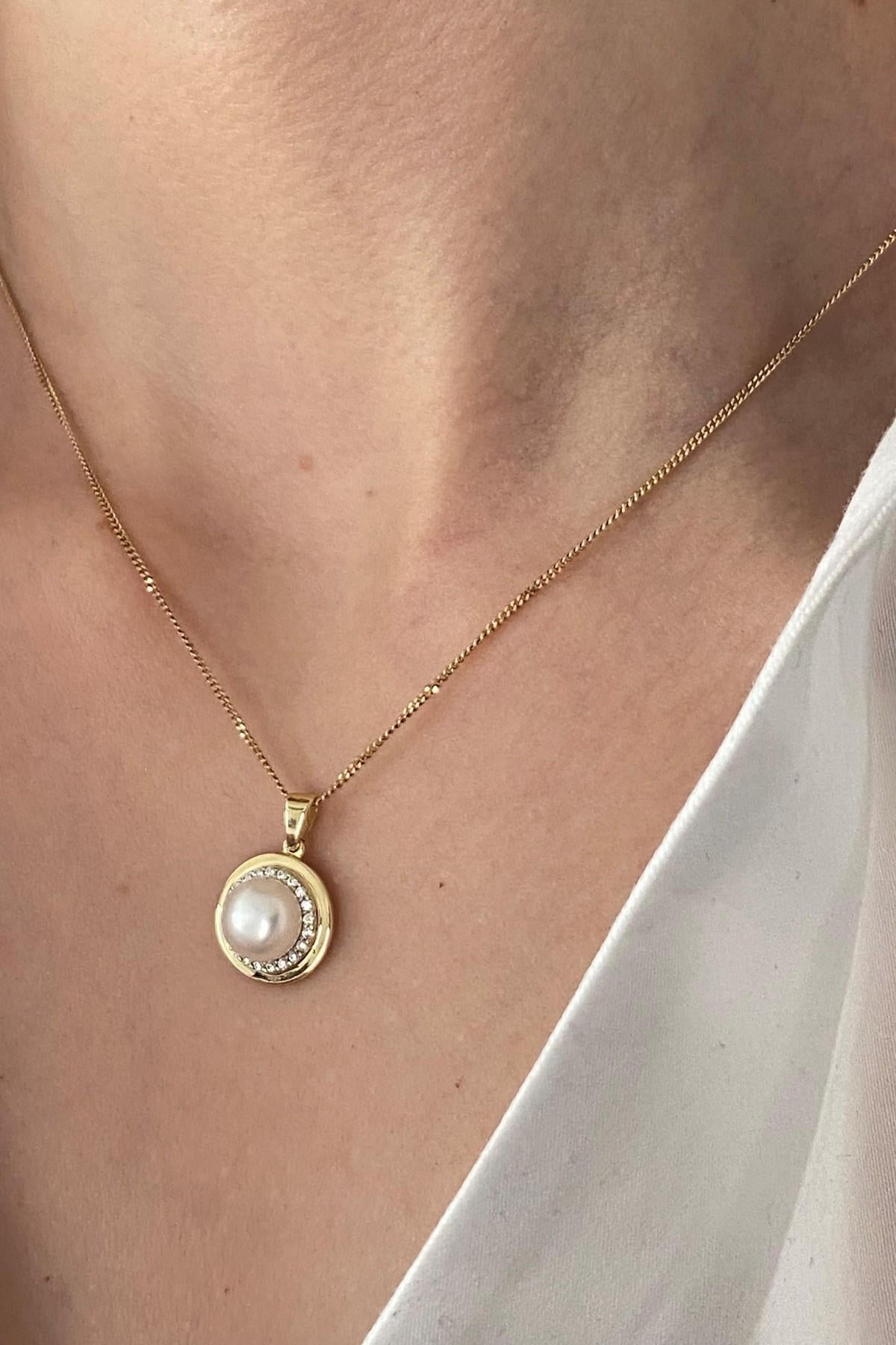 Doğal İncili Taşlı Kolye