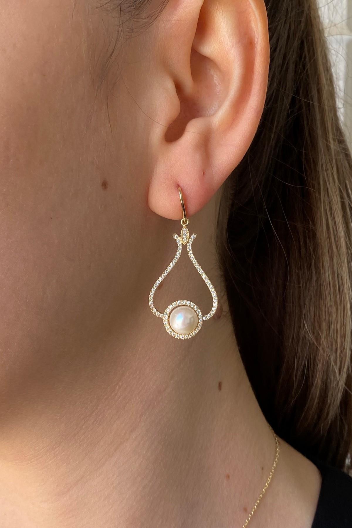 Lale Taşlı Doğal İnci Küpe