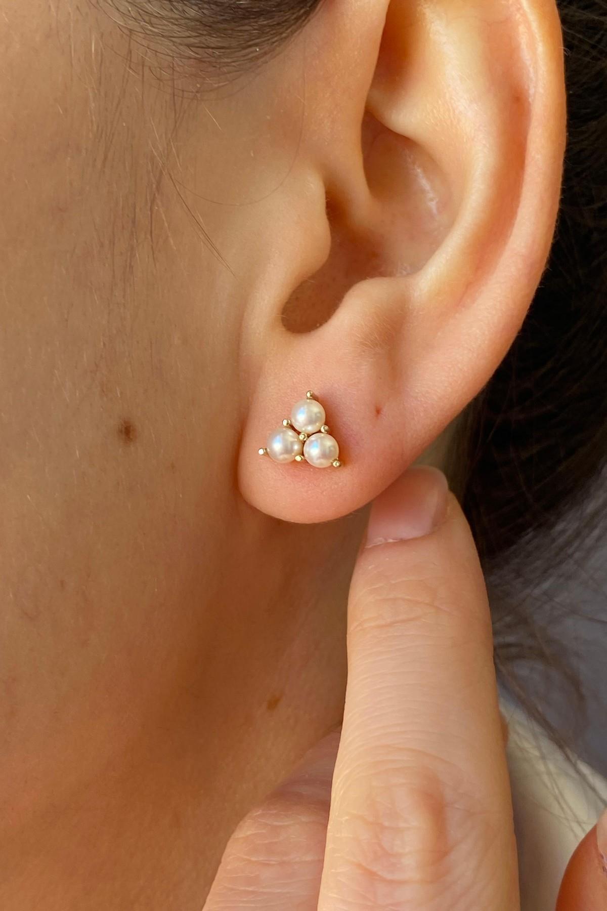 Tria Doğal İncili Üçgen Küpe